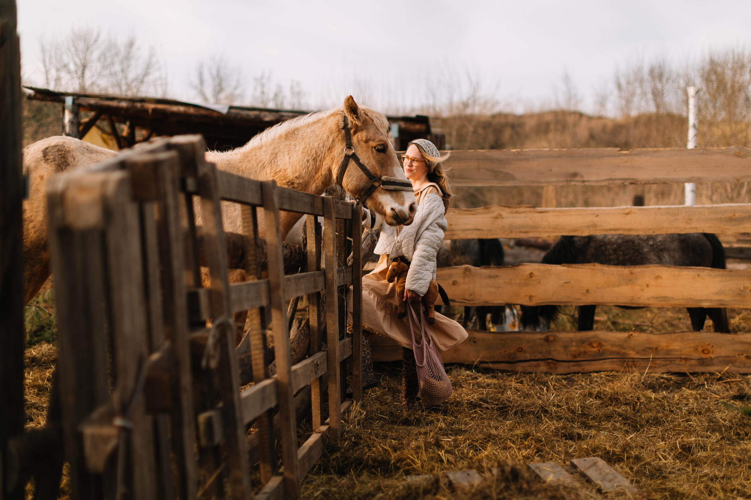 алёна малахова фотограф новосибирск семейный детский домашняя фотосессия в новосибирске день рождения репортажная съёмка фотосессия с лошадьми на конюшне деревня алтай  на природе фотосессия в детском саду мама и сын предложение руки и сердца идея  помолвка фотосессия берег закат детский день рождения годик торт аниматор лофт игровая продолжение следует prodoljenie_sleduet_  корпоратив тимбилдинг первоклашка линейка  контент  бизнес портрет