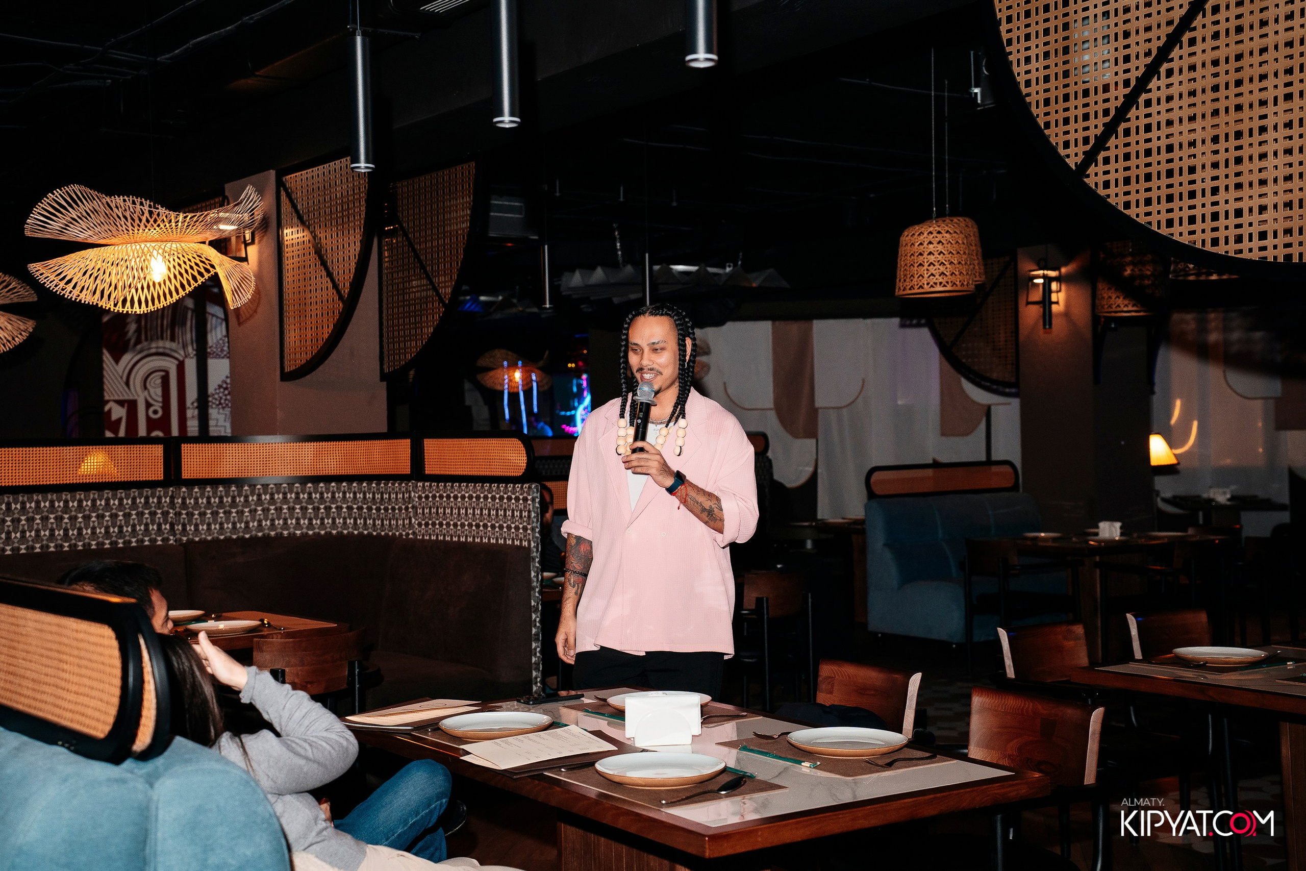 РЕСТОРАН РИС НА НАЗАРБАЕВА. КИПЯТКОМ АЛМАТЫ! Фотосъемка мероприятий в Алматы