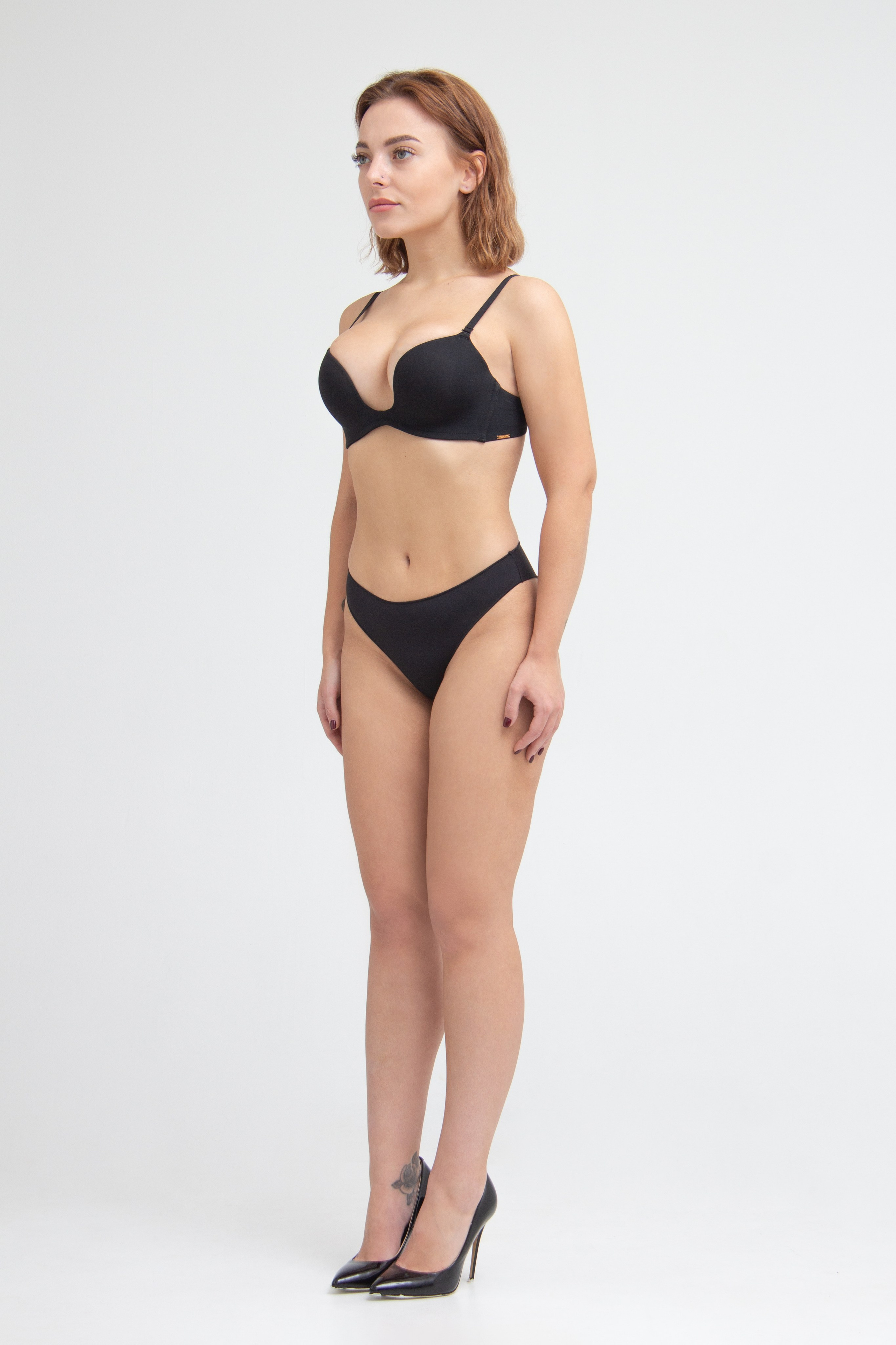 Алёна. Фотограф для брендов Любовь Батина (Спб/Мск)