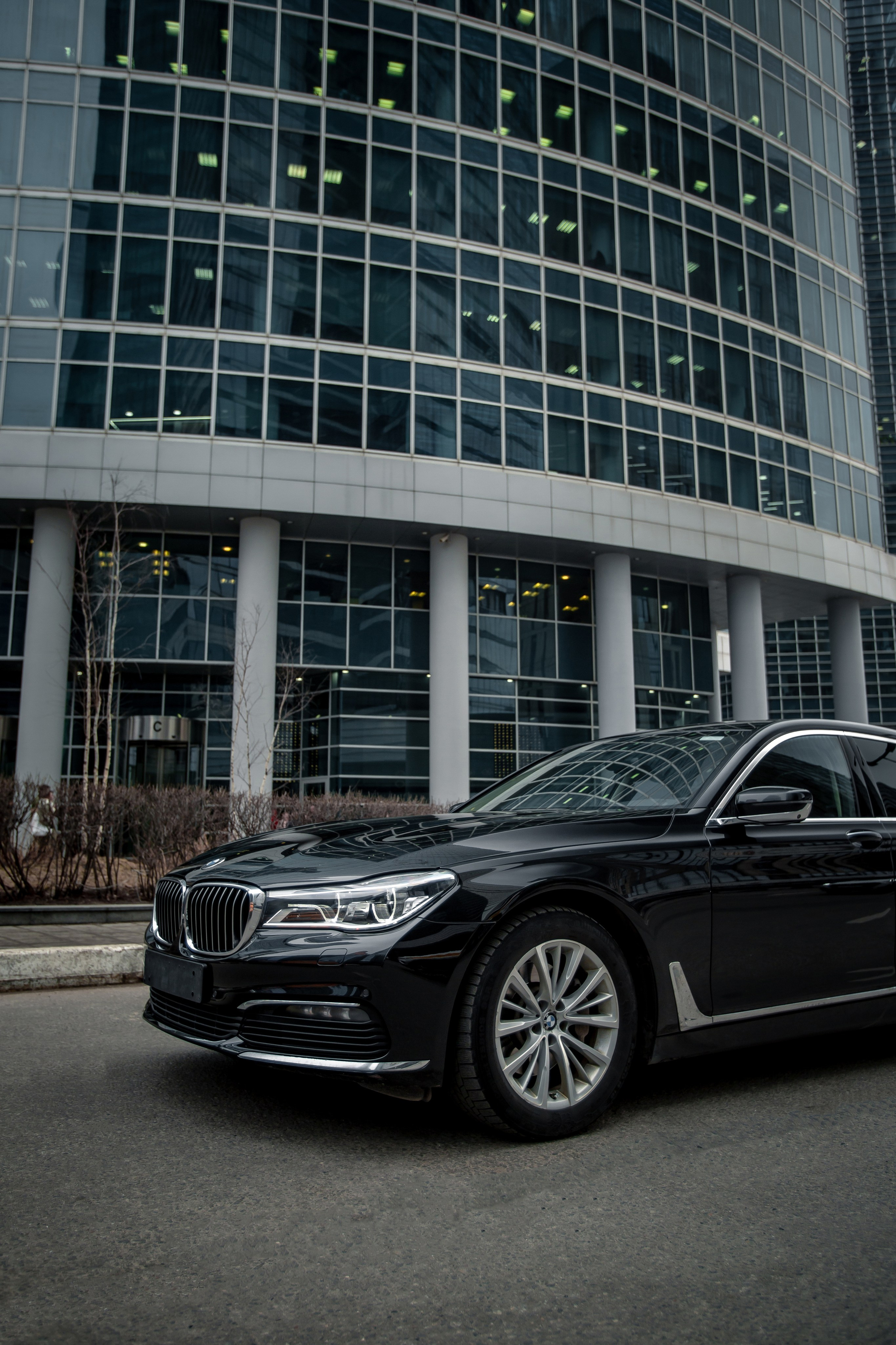 Персональный водитель. Автомобильный фотограф в Москве Андрей Емельянов