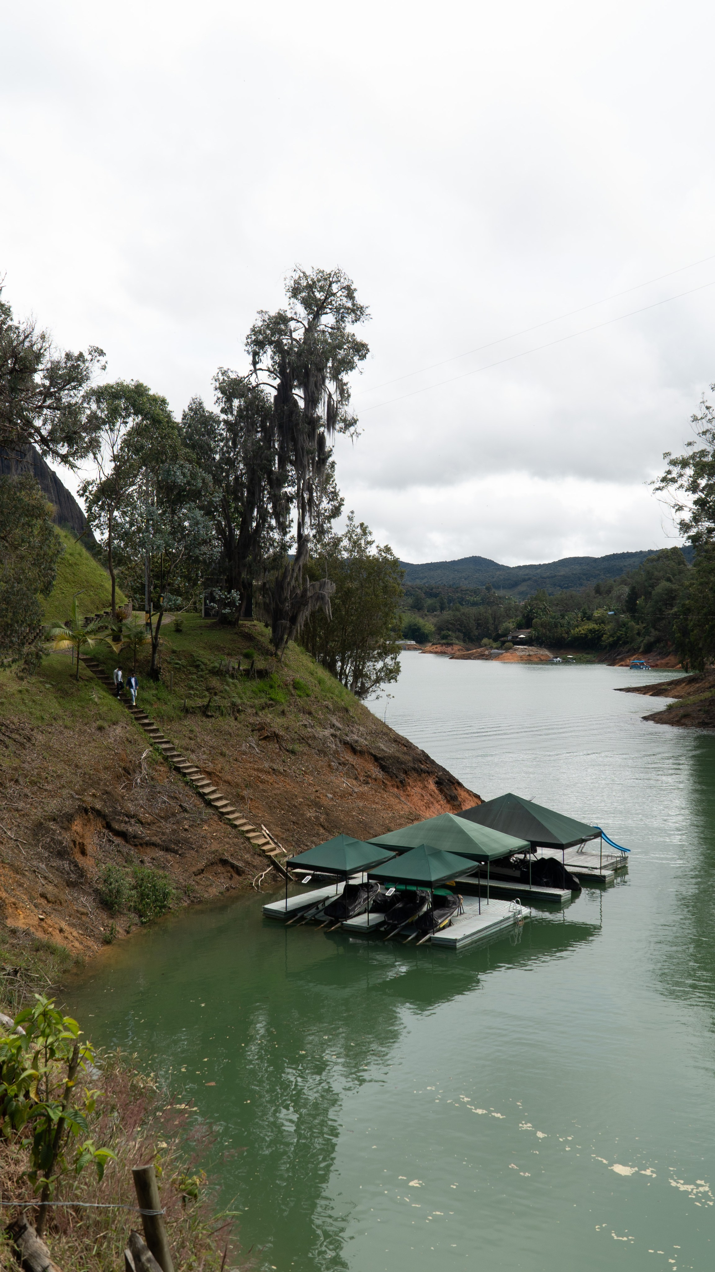 Guatape full. Wedding Photographer in Barcelona and Medellin