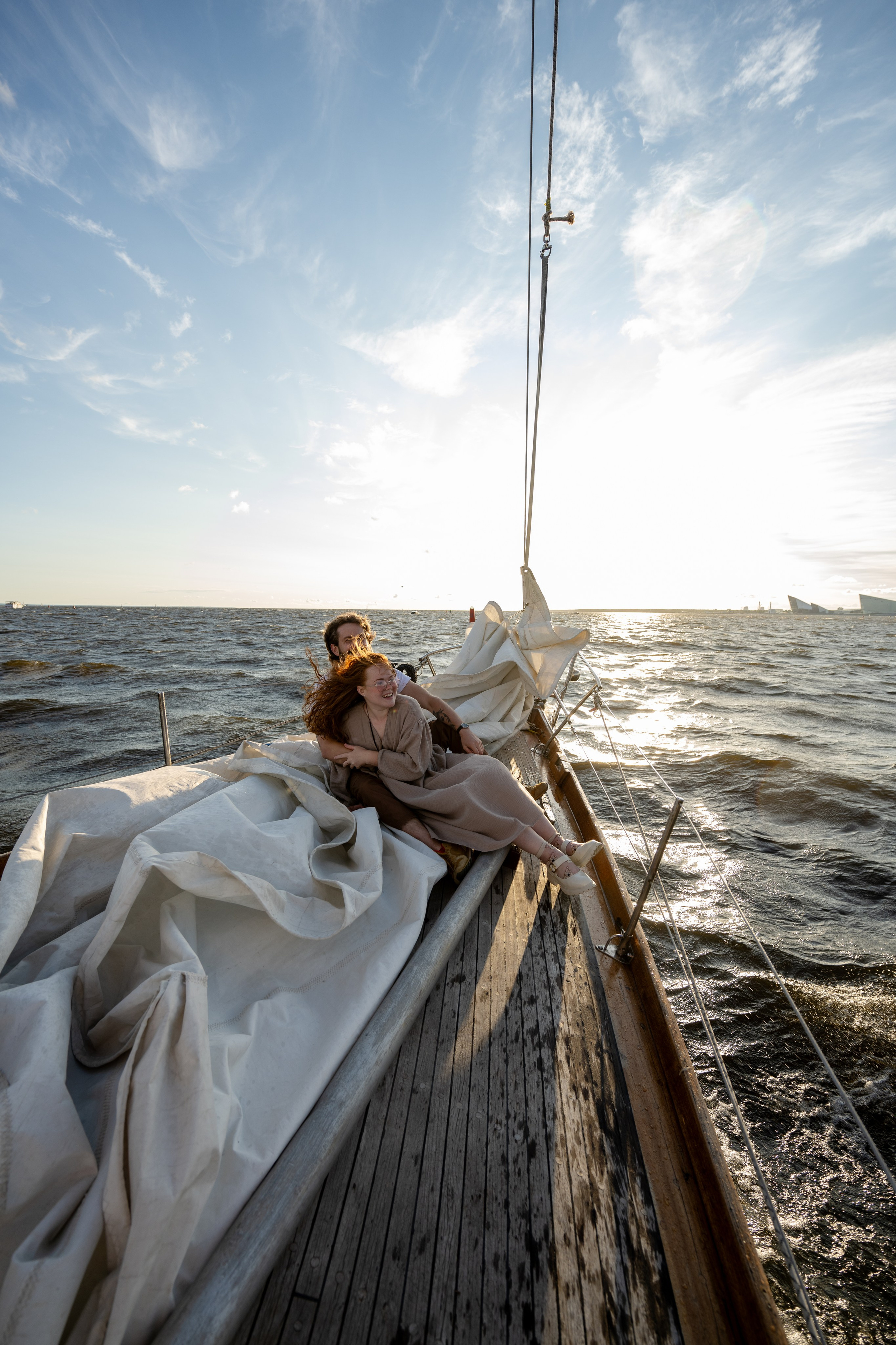 Даниил и Виктория. Яхта. Свадебный и семейный фотограф в СПб Валерия Фомичева