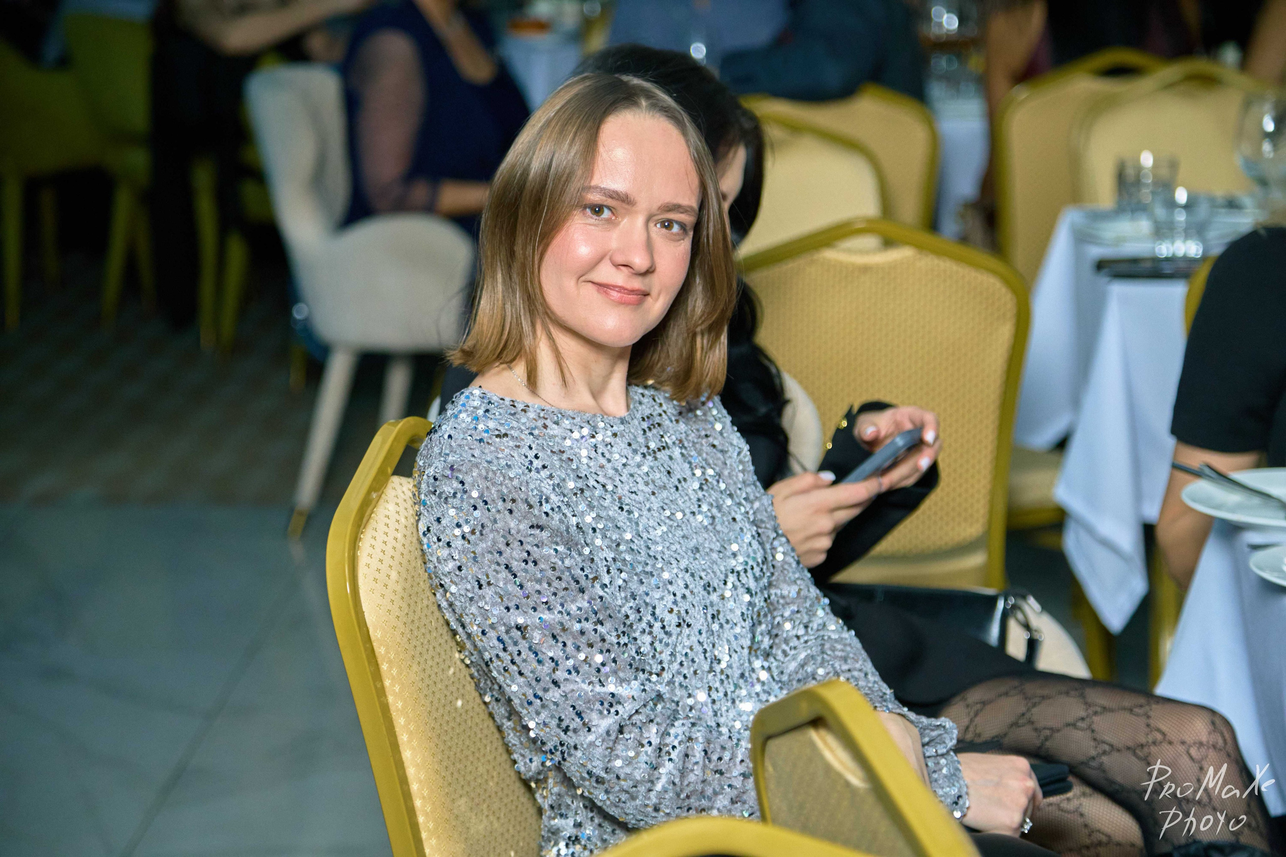 Зал КРАСА МАСС-МЕДИА ЧУВАШИИ. Владимир Суздалов (ProMaXe) — Портретный фотограф, тематические фотосессии в Чебоксарах