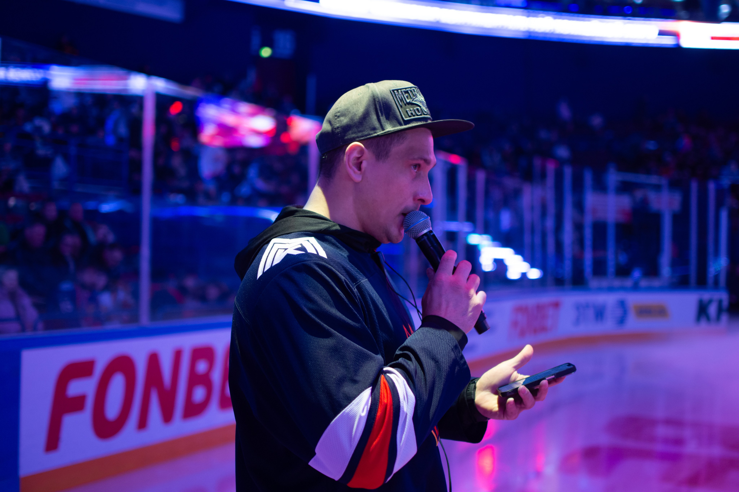 Призетация ТАНК в арене Металлург. Evgeniy Roslov