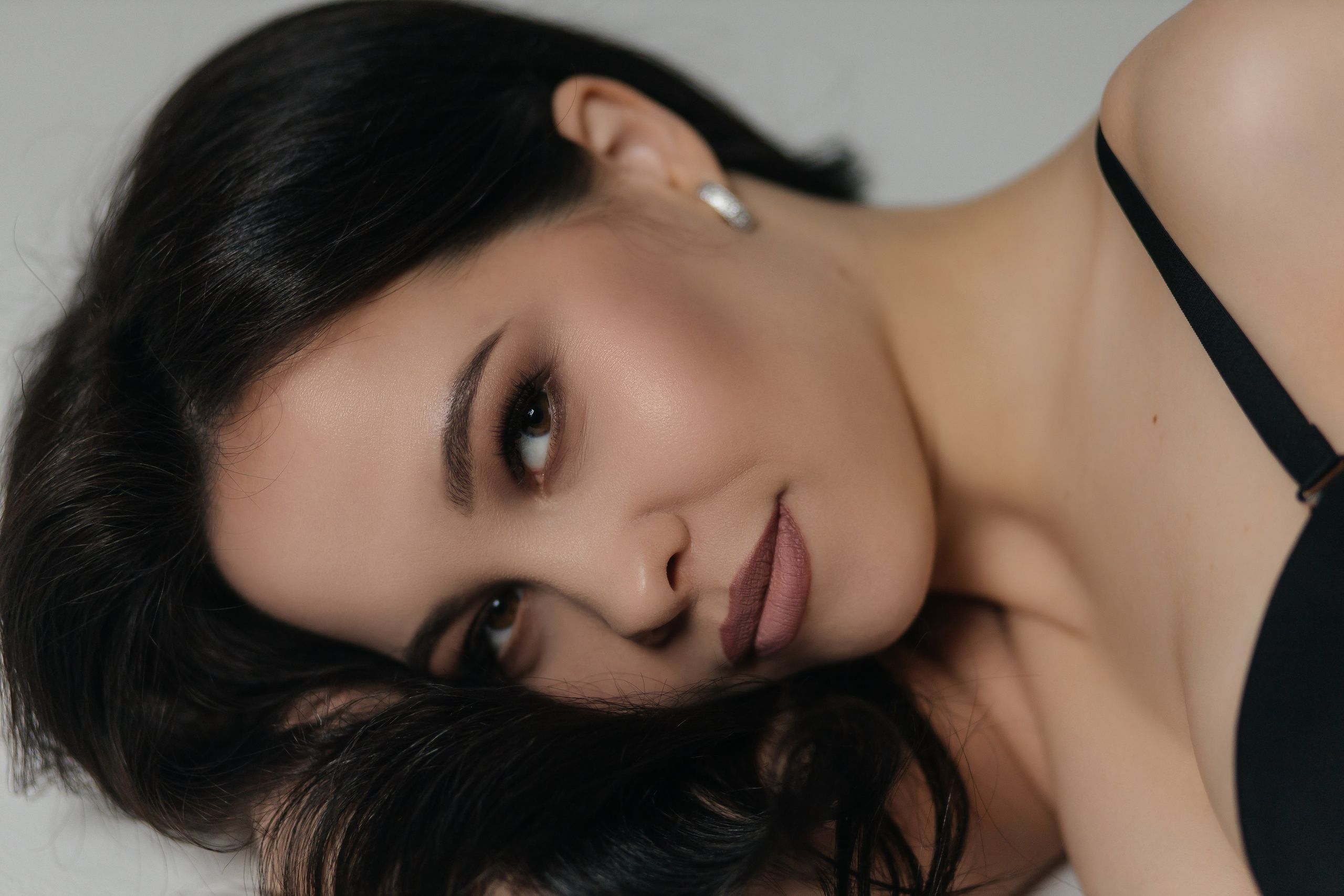 Настя и день рождения в фотостудии. Свадебный фотограф в Ростове-на-Дону и Азове Малявка Анастасия