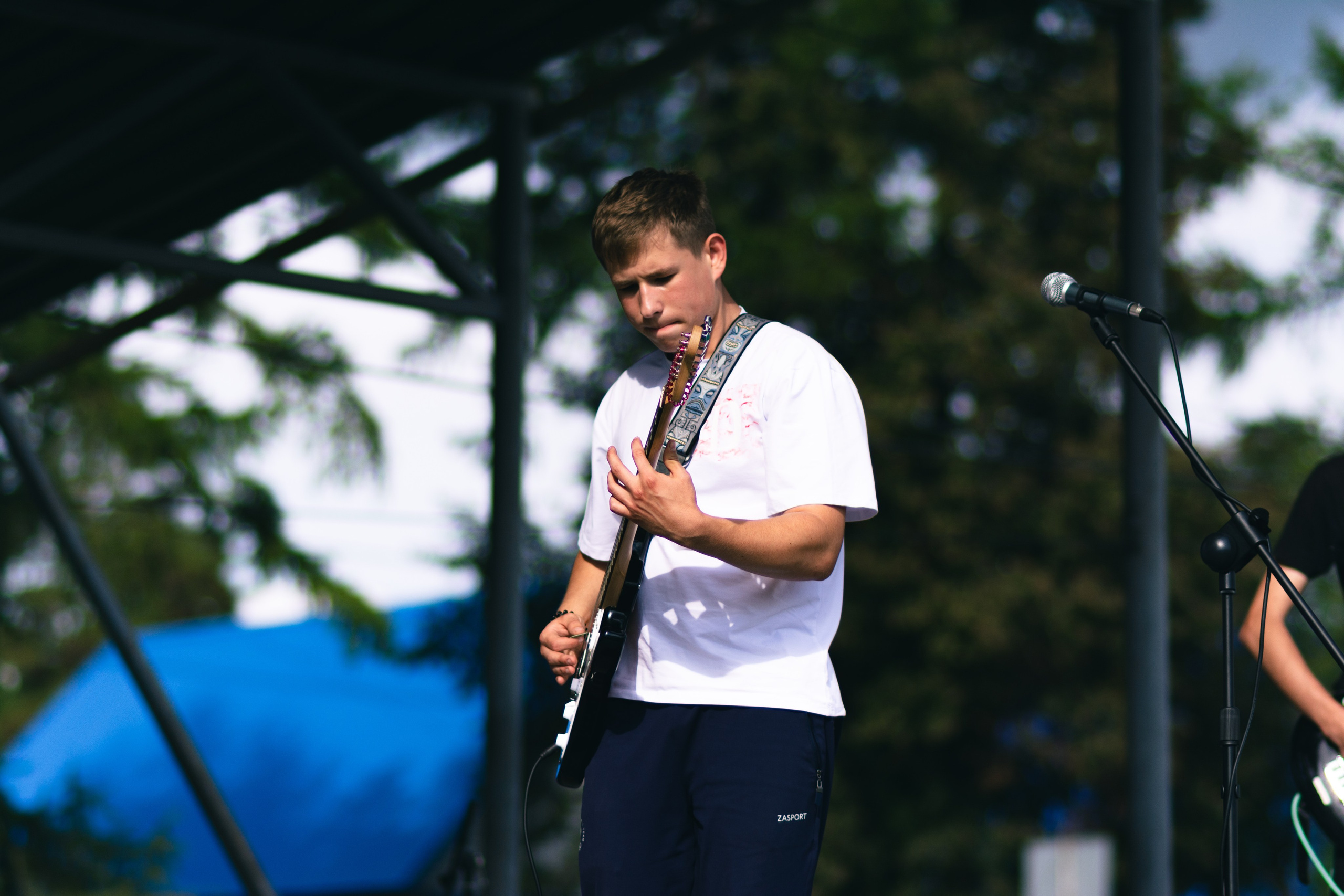 Кино на траве и ДР группы «Доктор Пепси». Алексей Маисеев | Свадебный и художественный фотограф в Новосибирске | Съемка на природе и в студии