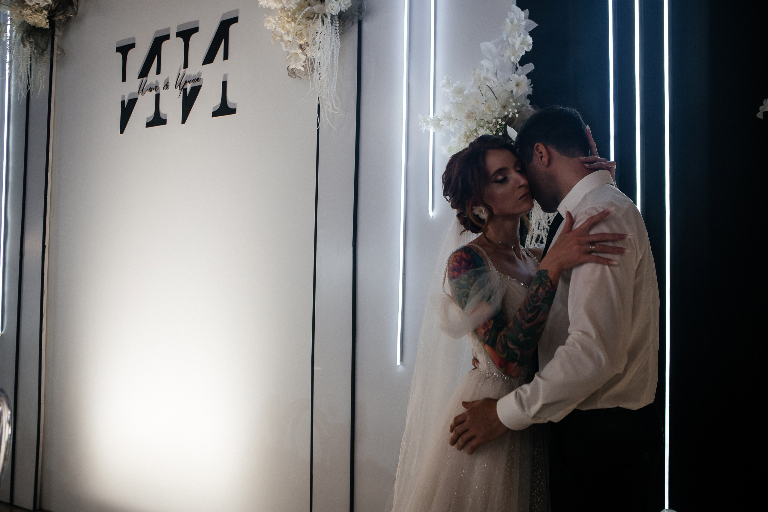 Илья и Ирина дворец и банкет. Свадебный фотограф Виктория Чуйко Магнитогорск. Визуал для бизнеса