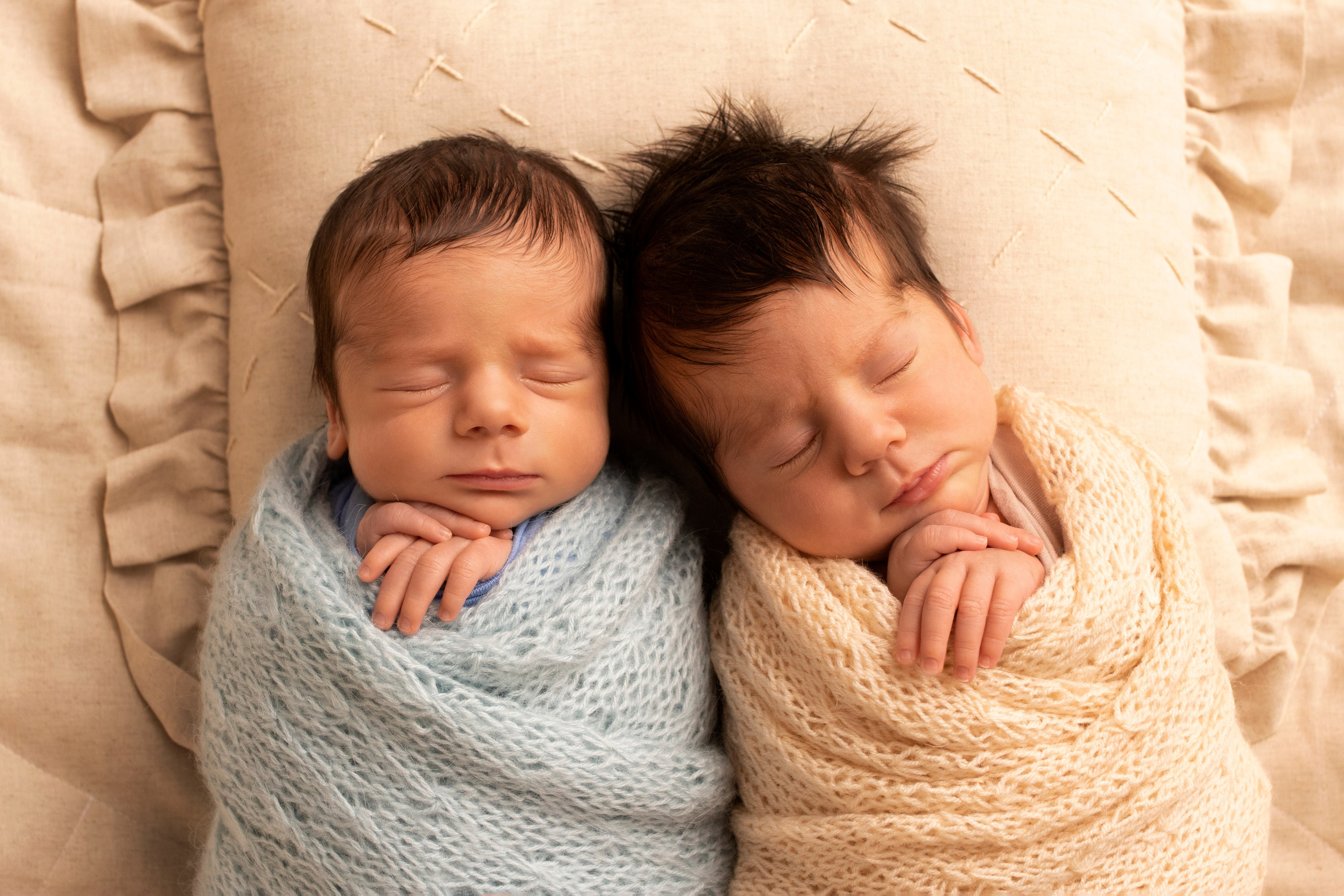 Красивые фотографии малышей у Вас дома. Фотограф новорождённых в Санкт-Петербурге Лилия Яковлева