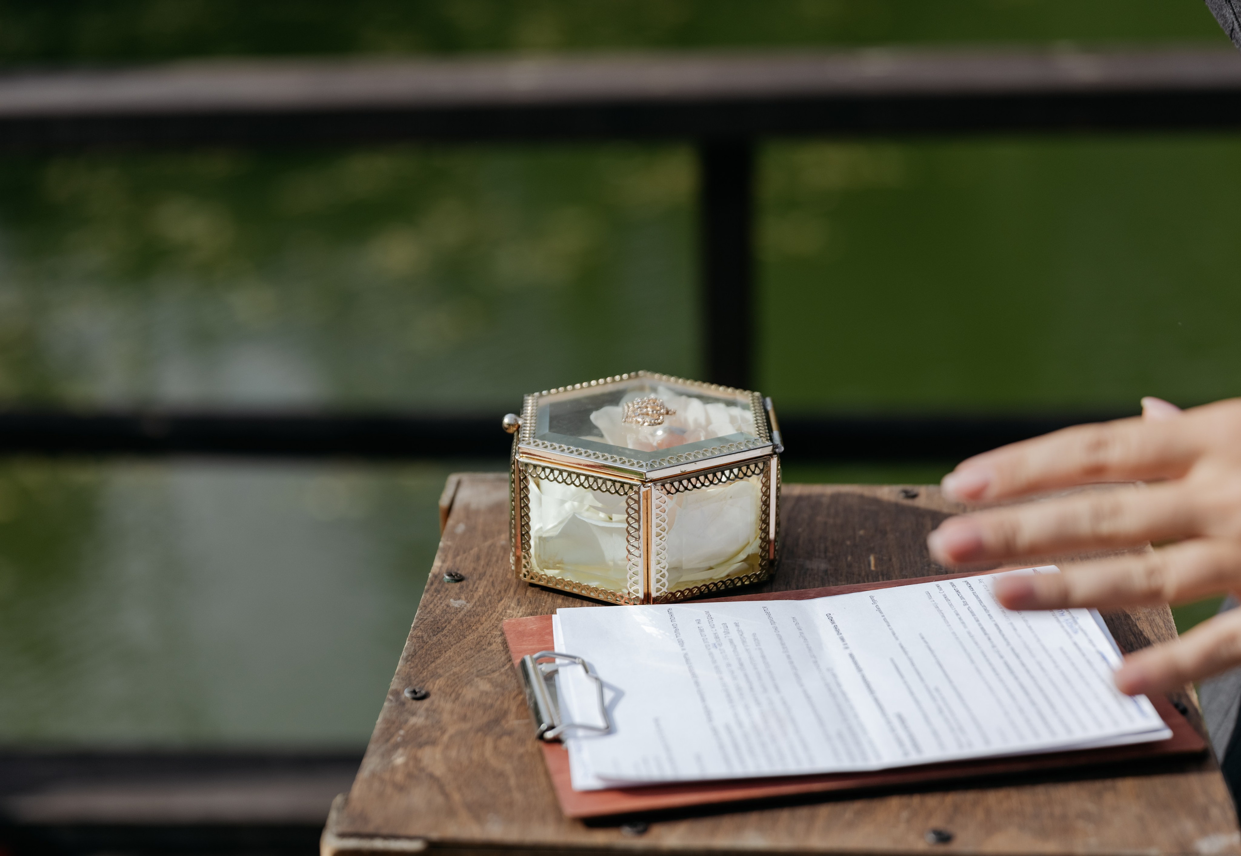 История лесных бусинок. Свадебный фотограф в Санкт-Петербурге