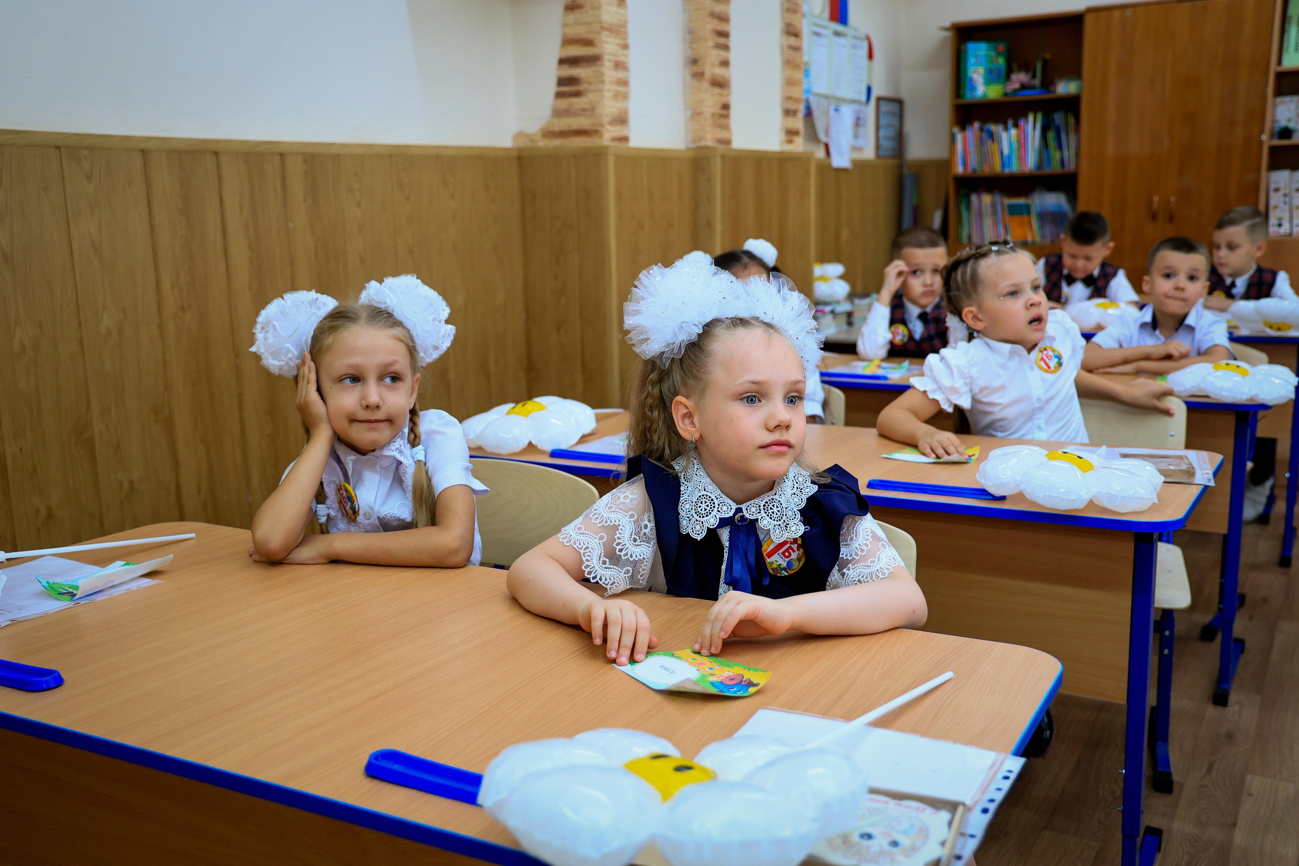 ШКОЛА 1 СЕНТЯБРЯ. Свадебный фотограф — видеограф в г. Астрахань Екатерина Юмашева