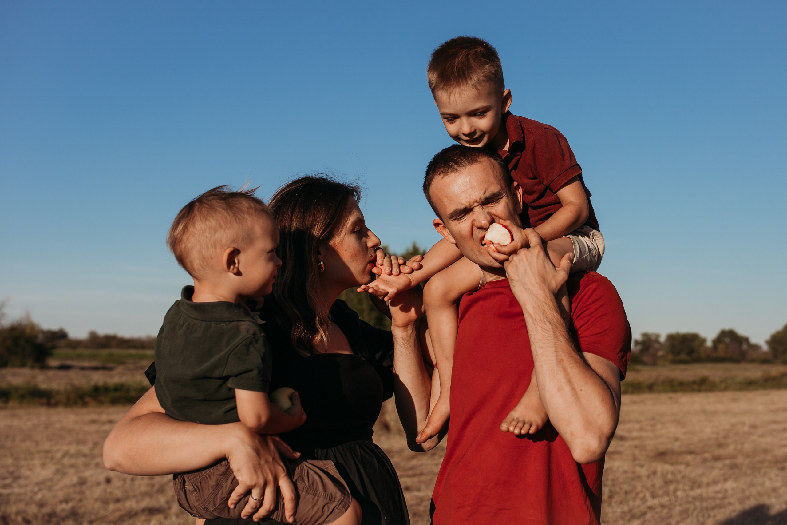 Саша, Аня, Данил, Миша. Семейный фотограф в Волгограде Надежда Головко