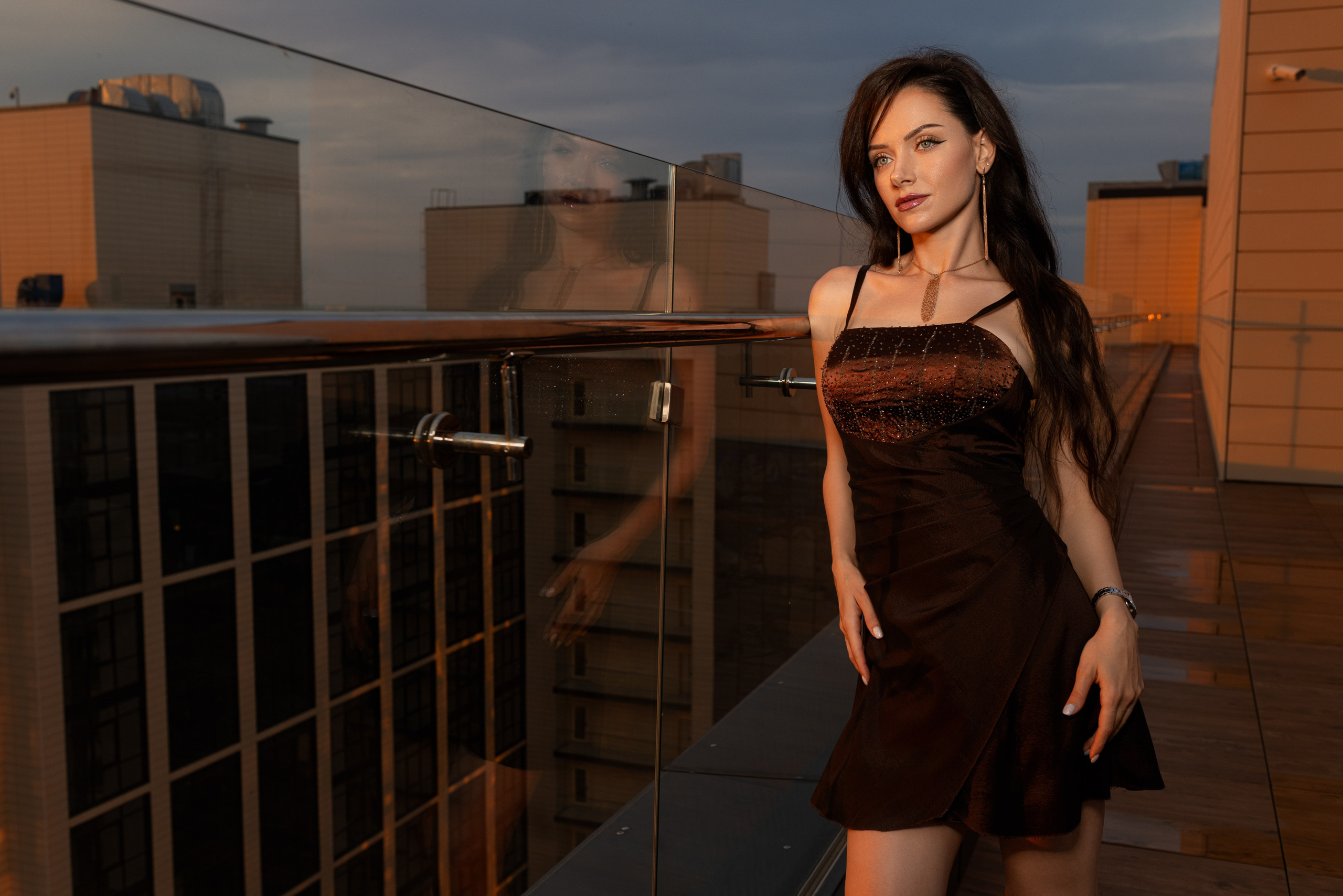 Вечерняя съемка на крыше ГЧ с Екатериной в формате для «себя». Дмитрий Шульгин, портретный фотограф в Воронеже