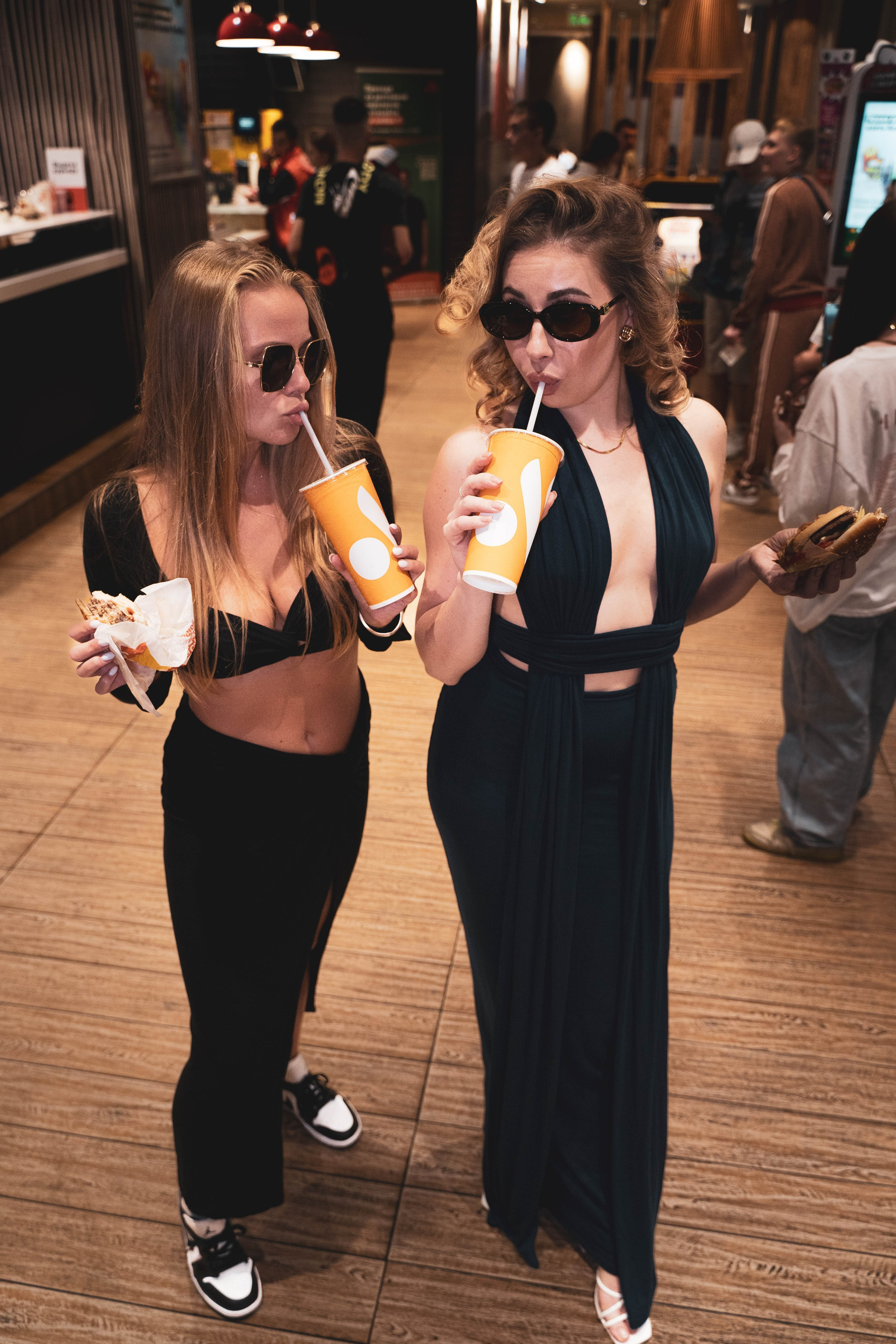 Макдональс ПОВ. Видео и Фото