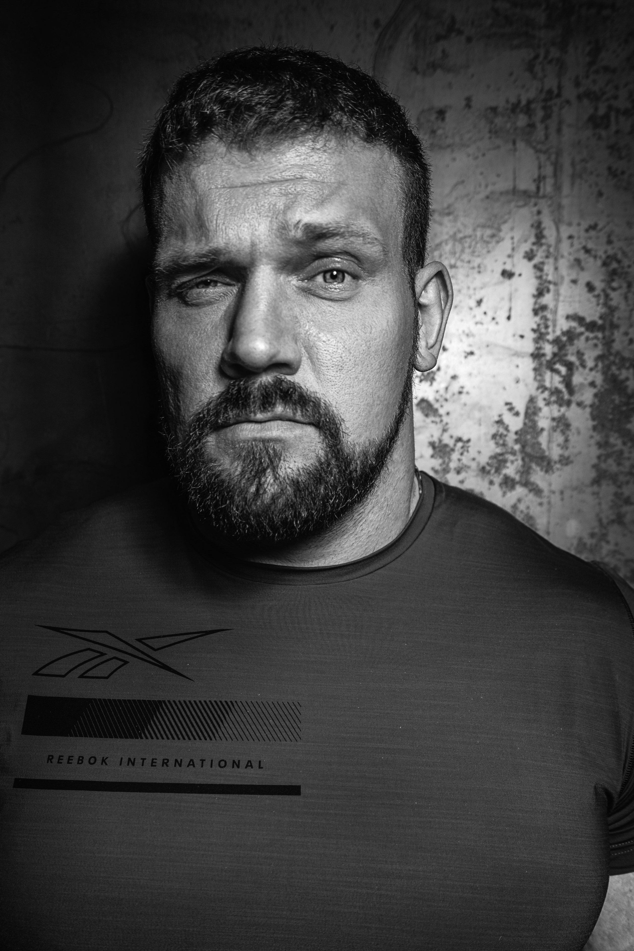 Photographer for bloggers and media personalities for advertising and Reels. Portrait photographer Moscow, UAE, Oleg Koshmarov