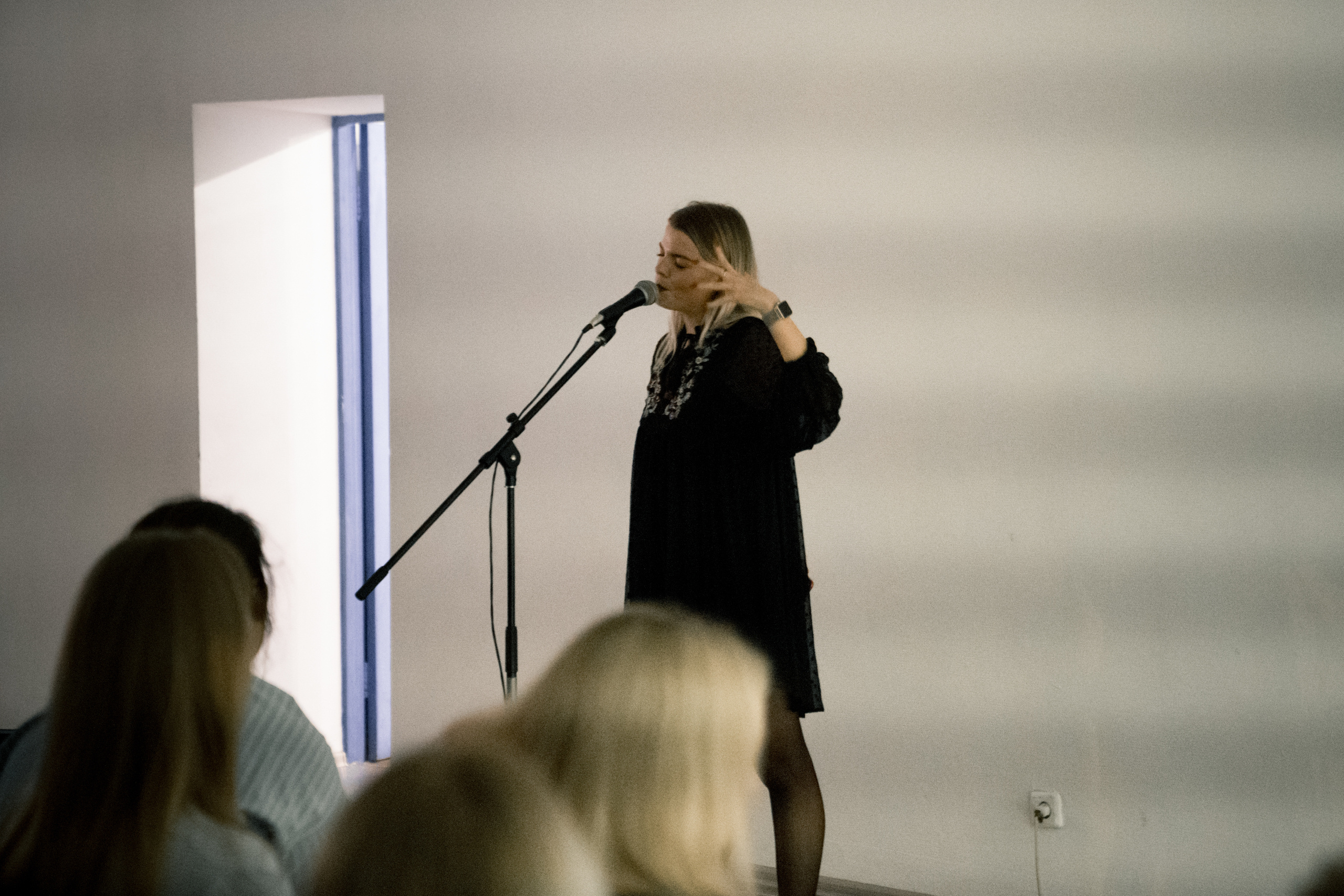 13.10|Попробуй прочесть. Репортажный фотограф Света Асадчая