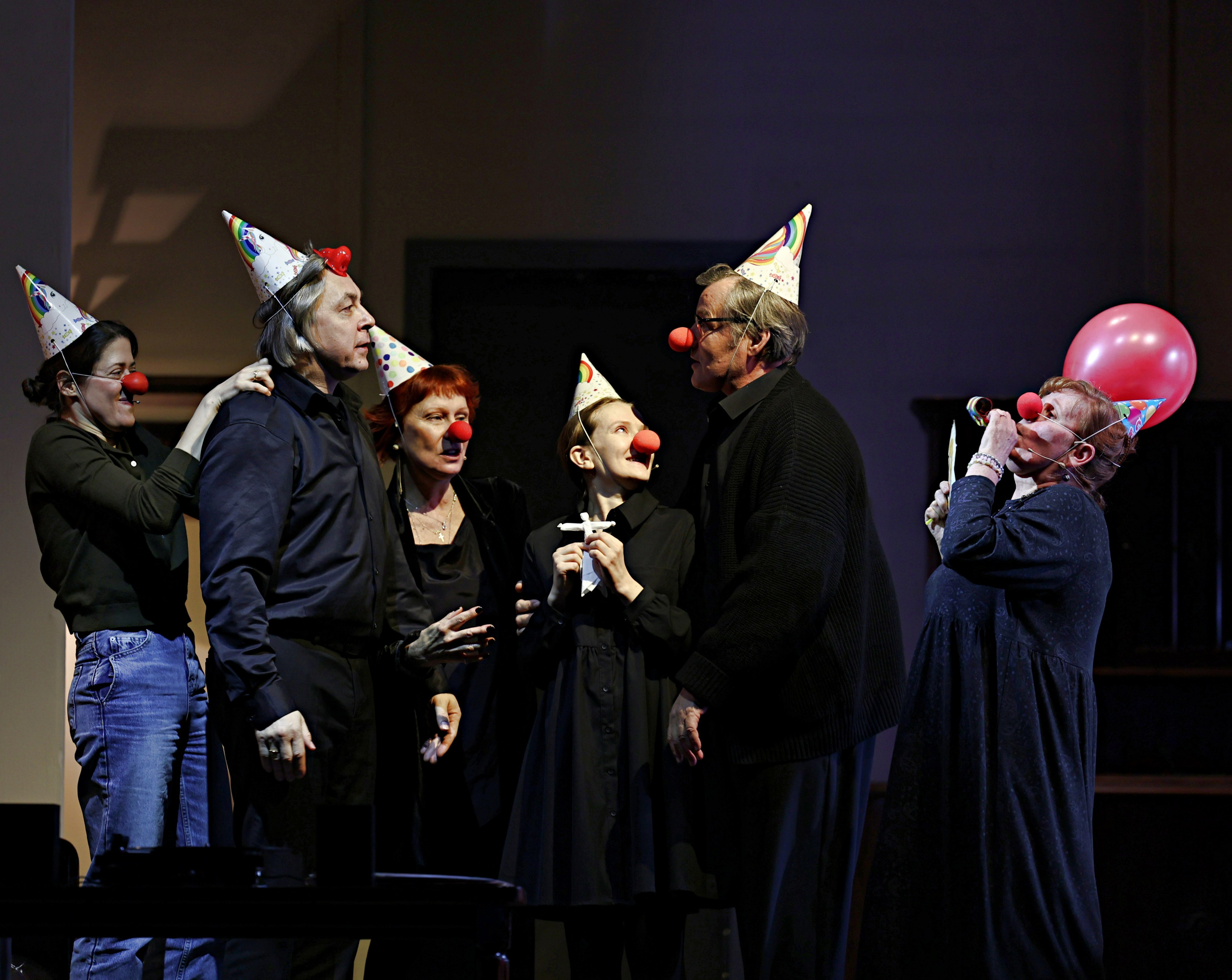 Москва, улицы, театр и артисты, друзья и мир фото Владимир Кашицин