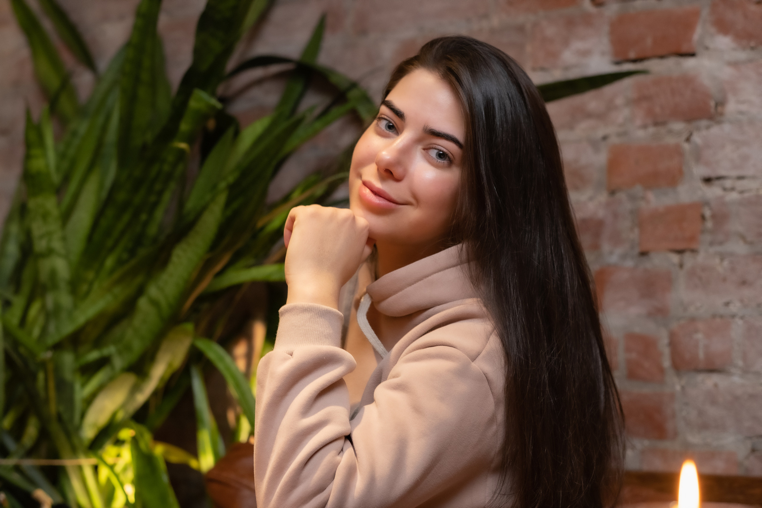 Фотопрогулка с Алиной и Димой. Разноцветный вечер. Фотограф в Москве Ирина Иванова