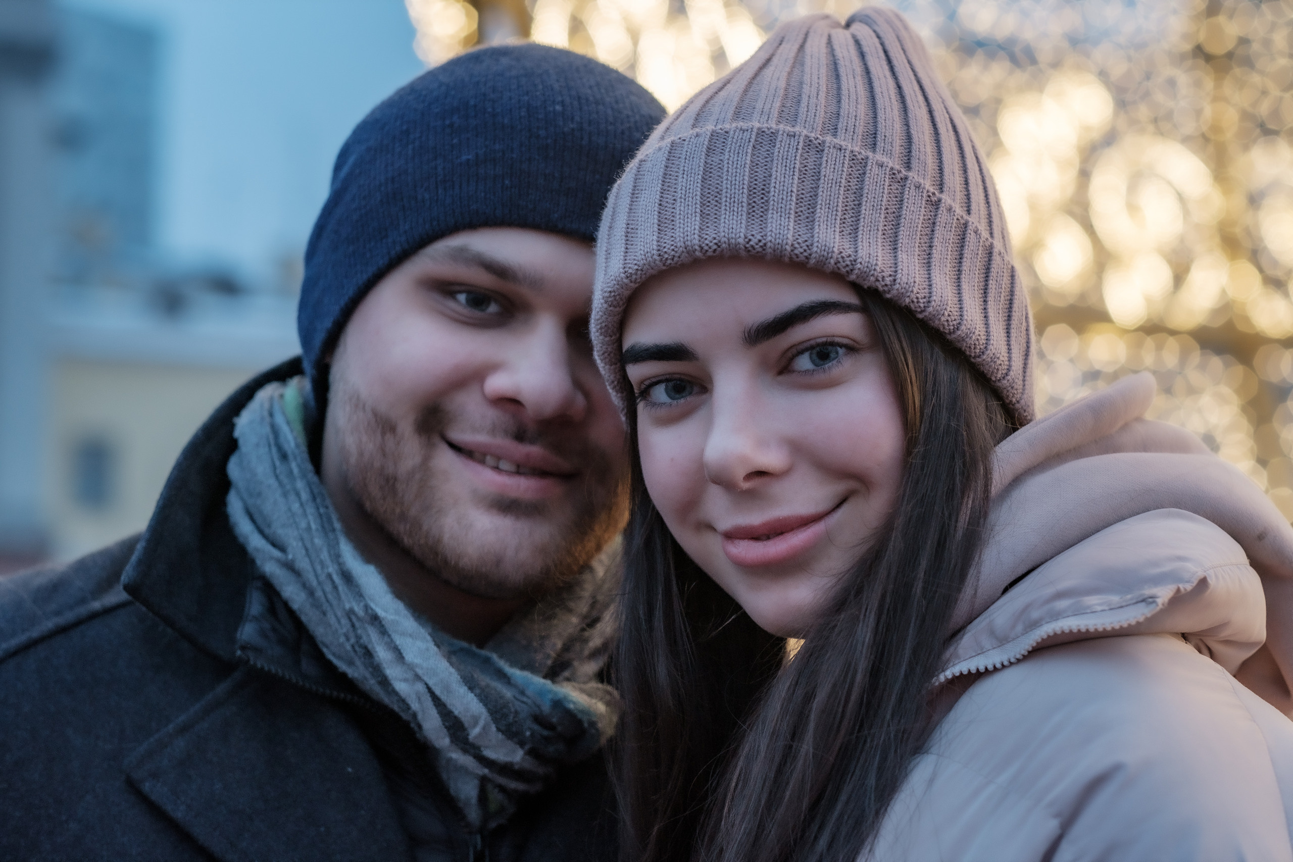 Фотопрогулка с Алиной и Димой. Разноцветный вечер. Фотограф в Москве Ирина Иванова