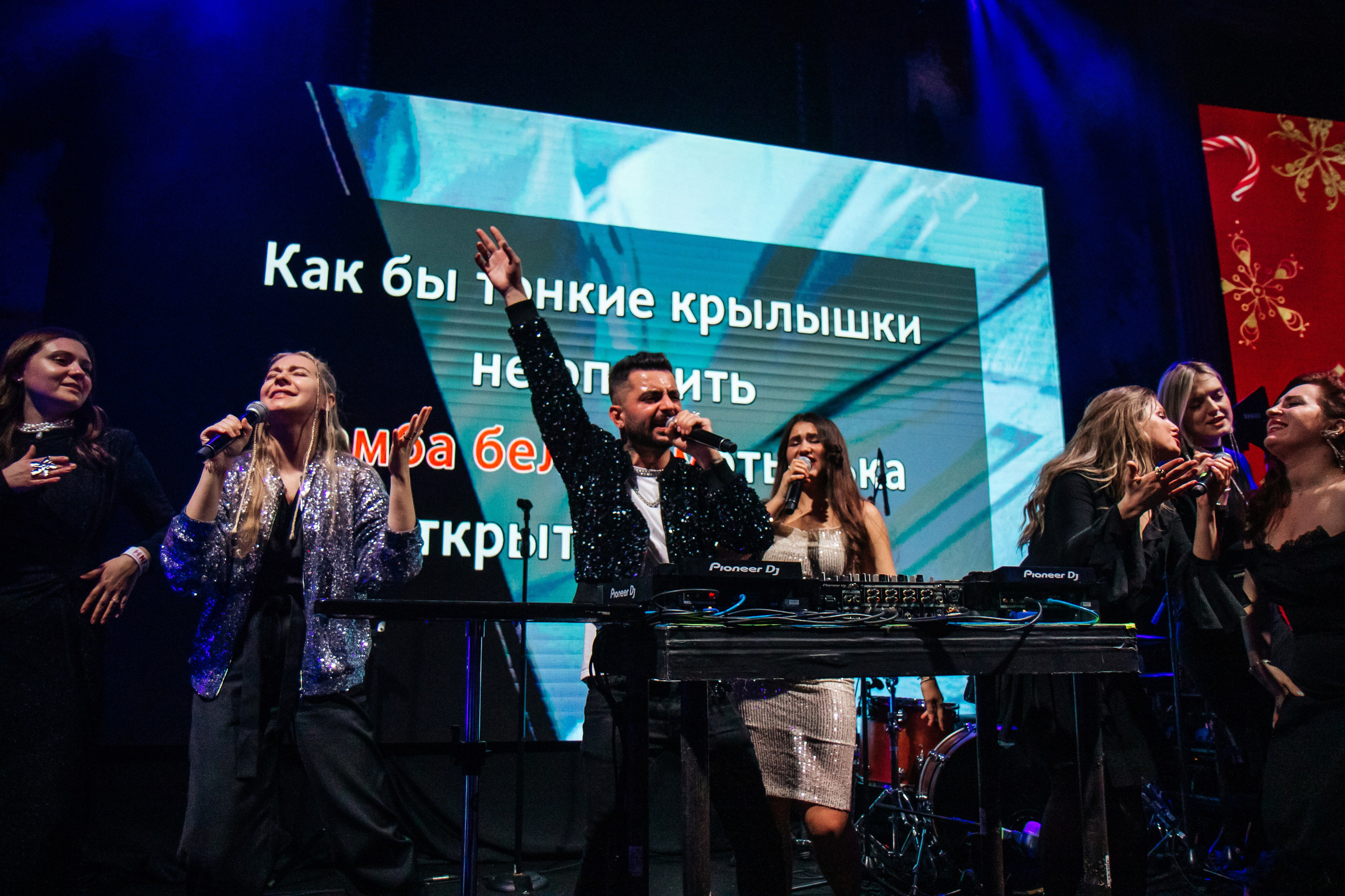 Репортаж NF Group Новогодний корпоратив. Индивидуальный, парный и семейный фотограф Алиса Полунина