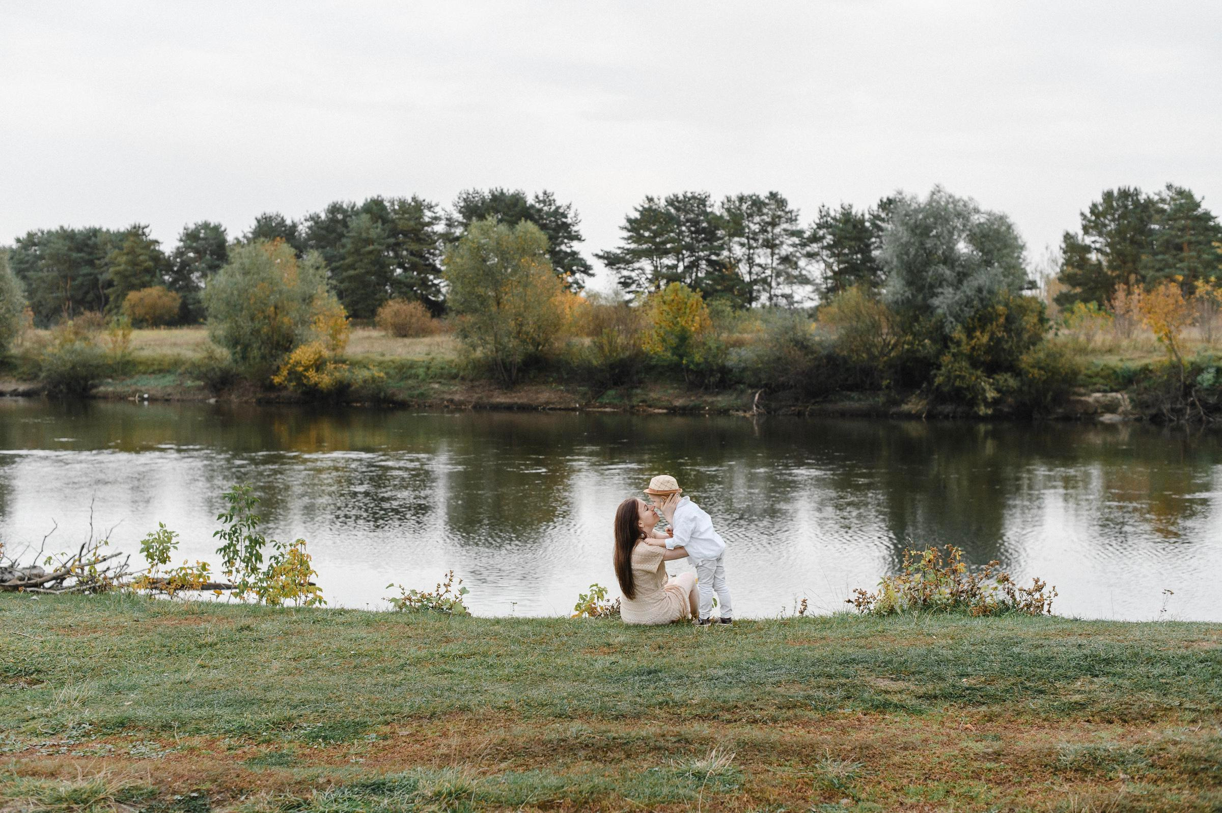 Прогулка по лугу. Коммерческий фотограф в Брянске Ольга Вороная
