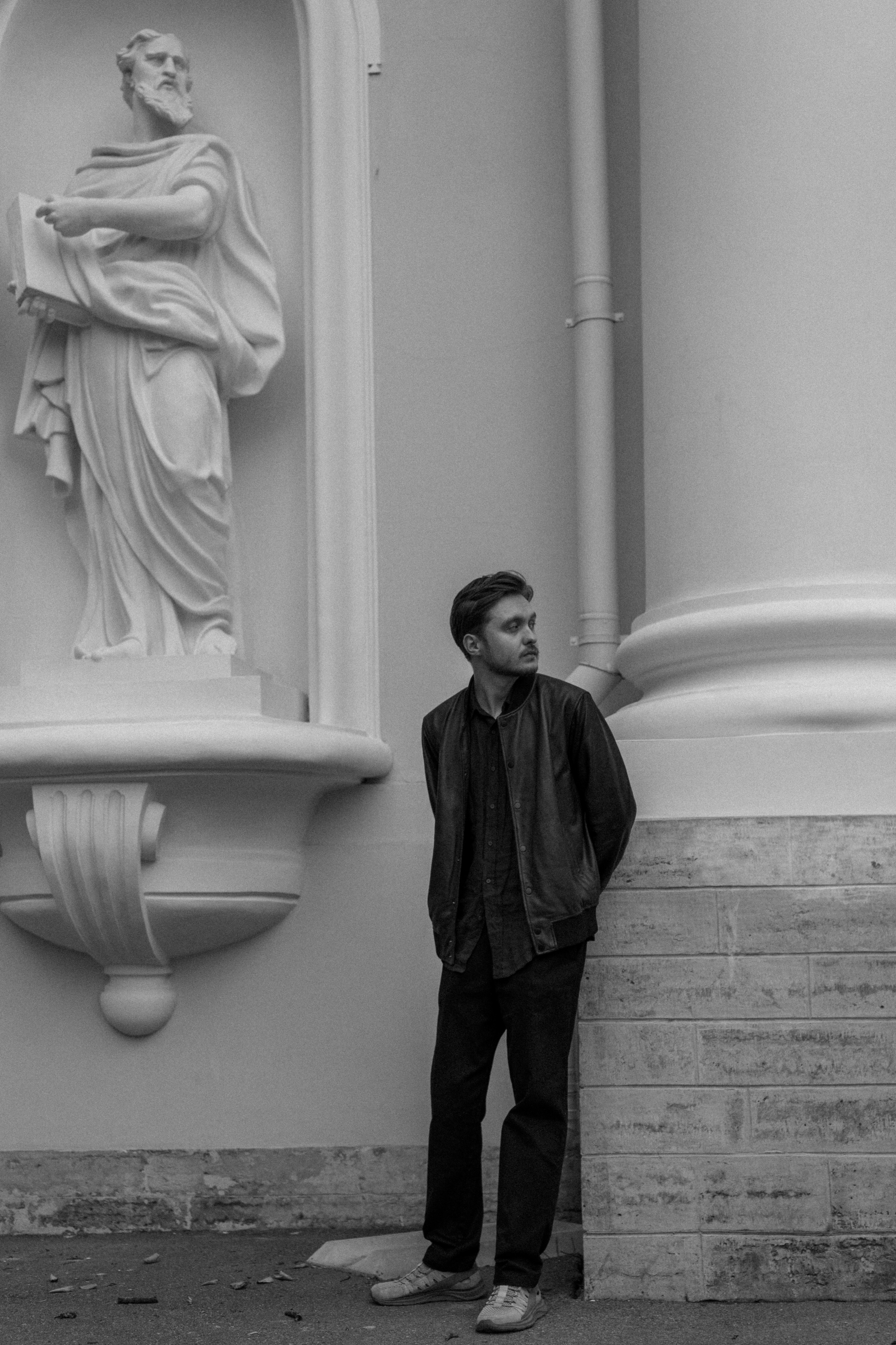 Ночная прогулка с Игорем. Фотограф Елизавета Потешкина