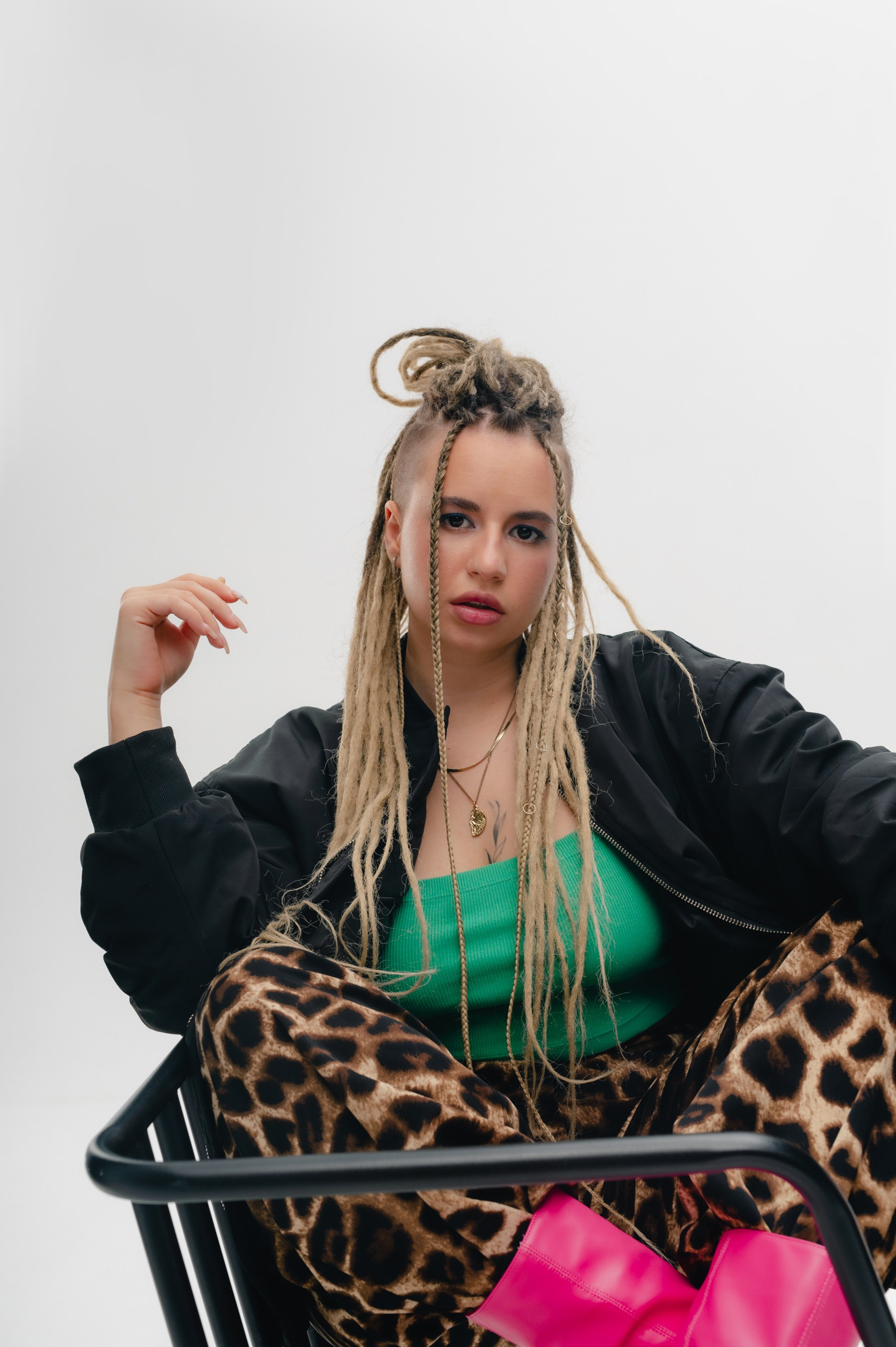 Каталожная съемка. Коммерческий фотограф в Казани Ксения Добролюбова