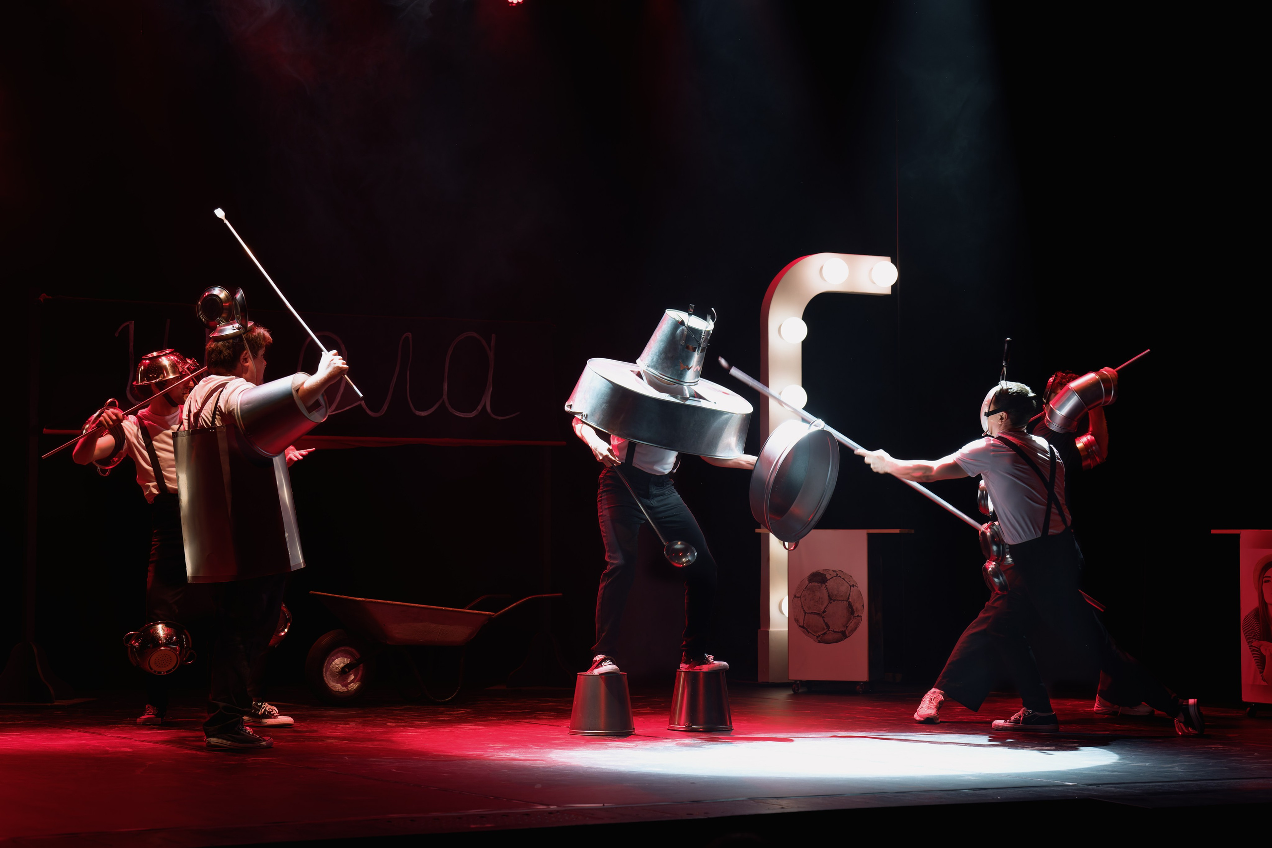 Театр Роста: Пацаны. Сайт фотографа Сергея Абрамова