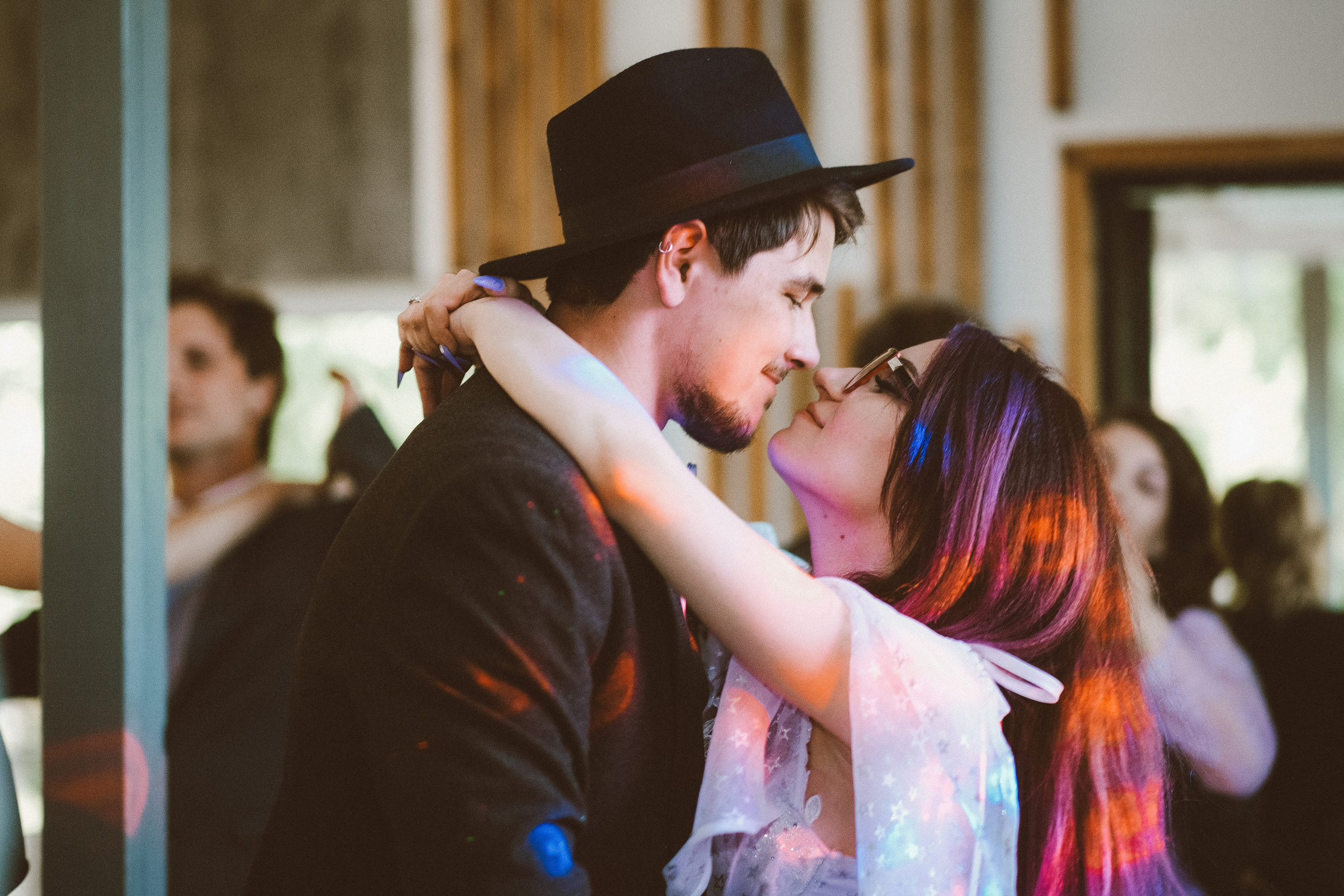 Тимур&Эрика. Свадебный фотограф Денис Ожигин в Краснодаре и крае. Эмоциональная и стильная съемка вашего дня