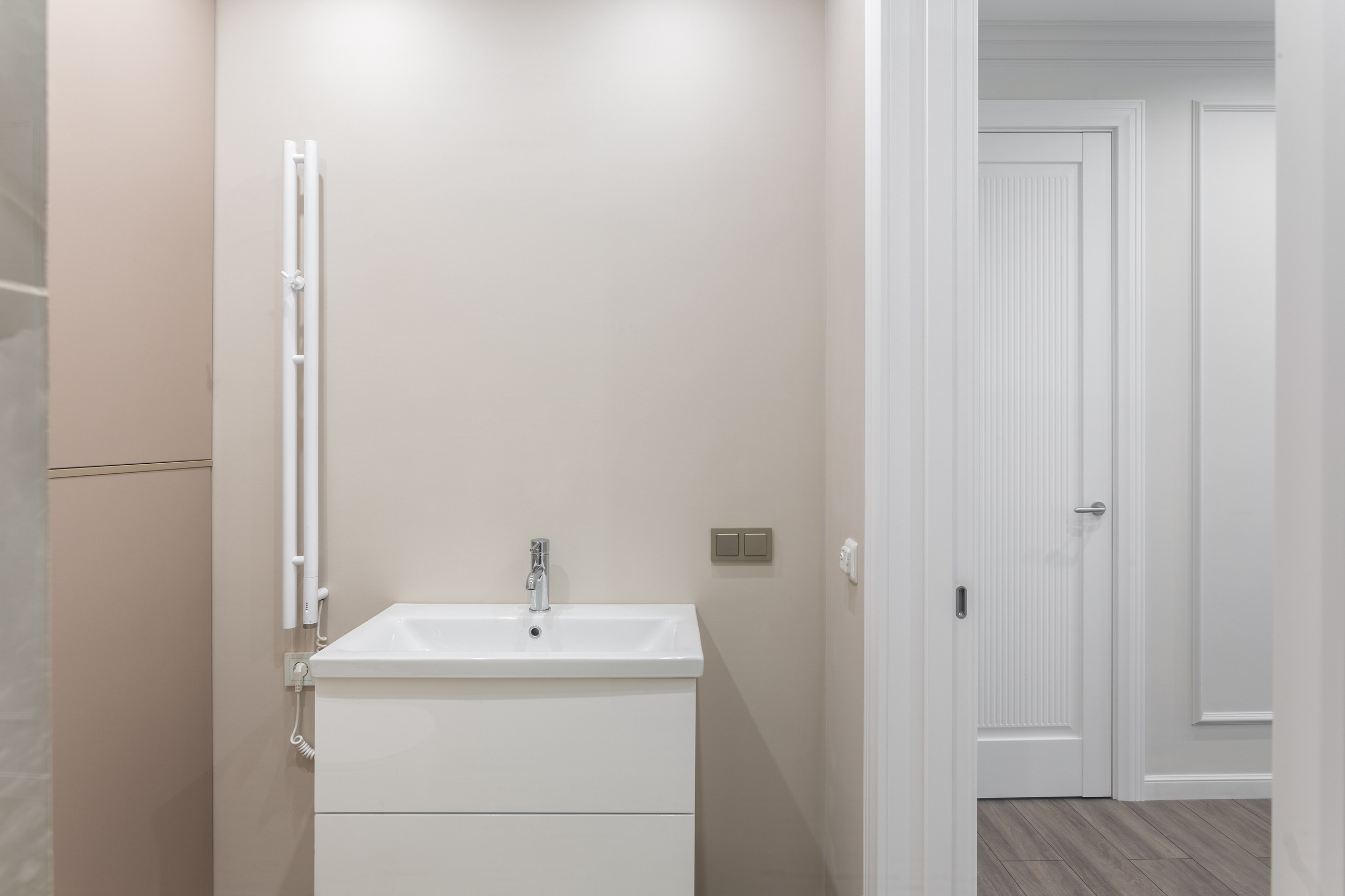 Квартира для продажи в Scandis Ozero. Интерьерный фотограф и ретушер в Красноярске Денис Антропов