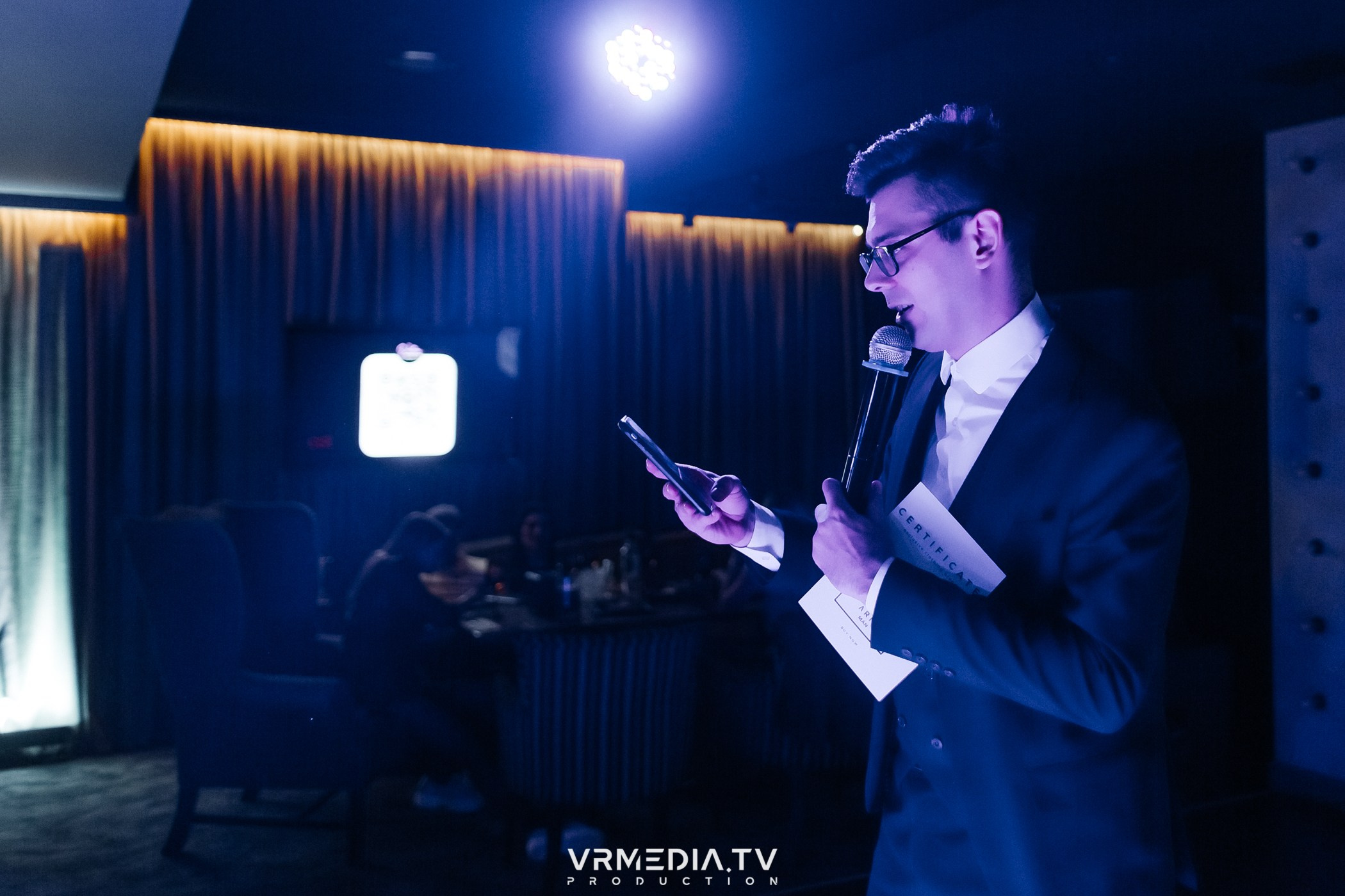 POP-STAR PARTY в караоке-баре «Volna»