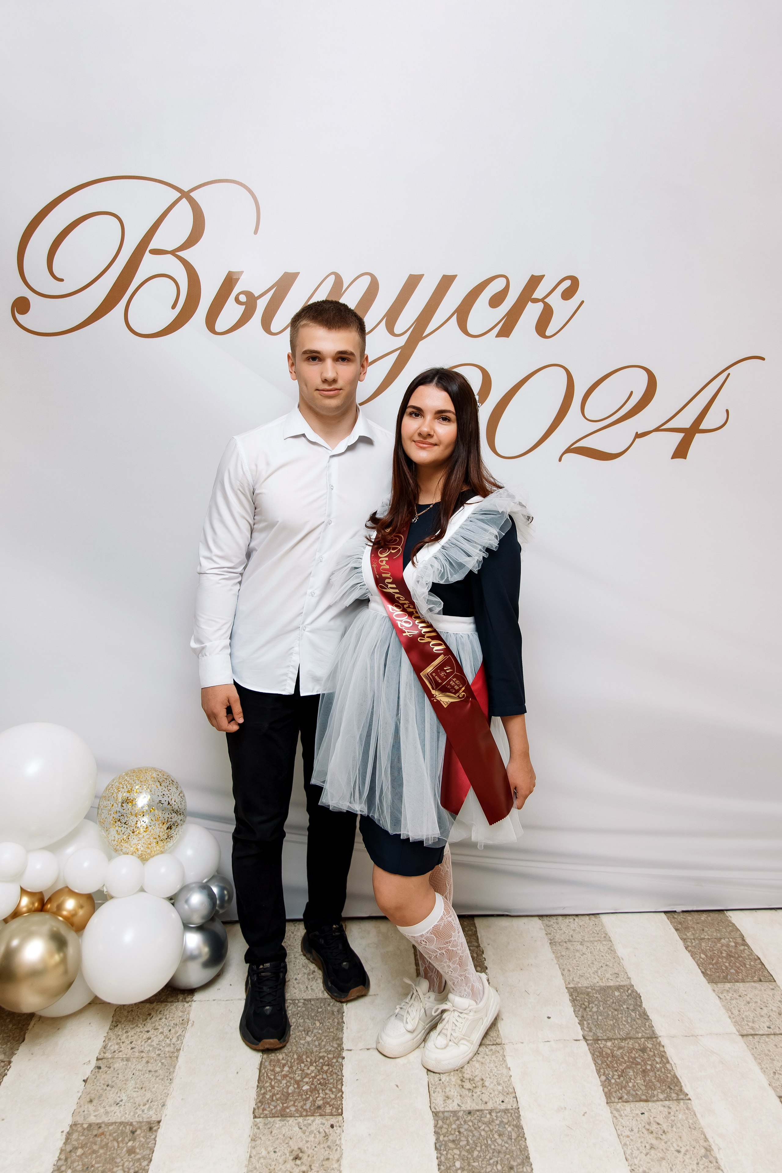 11 класс Последний звонок. Фотограф Любовь Корниенко, Примоский край