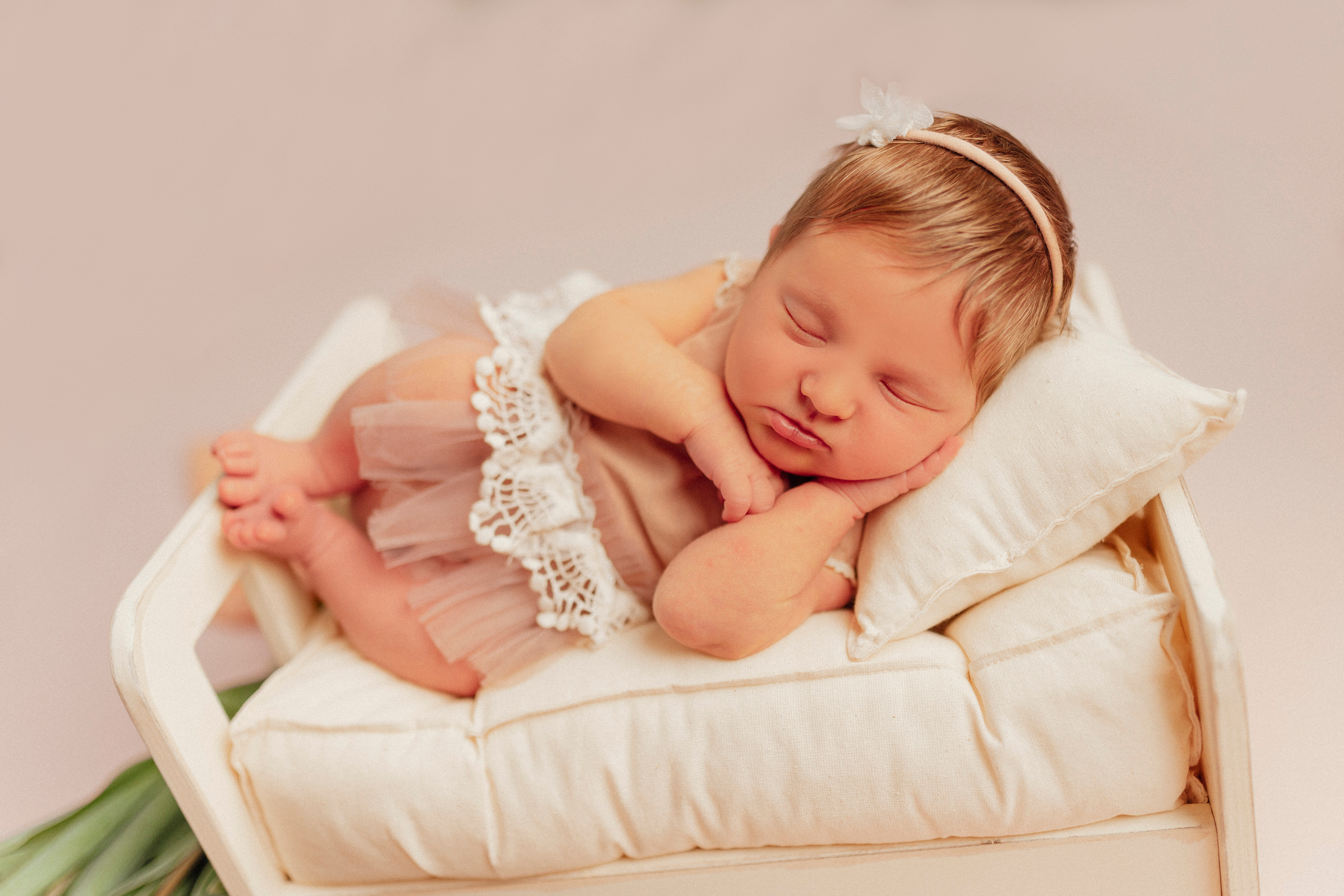 Ксения 11 дней. Фотограф новорожденных в Москве Щелково и МО Ангелина Энговатова