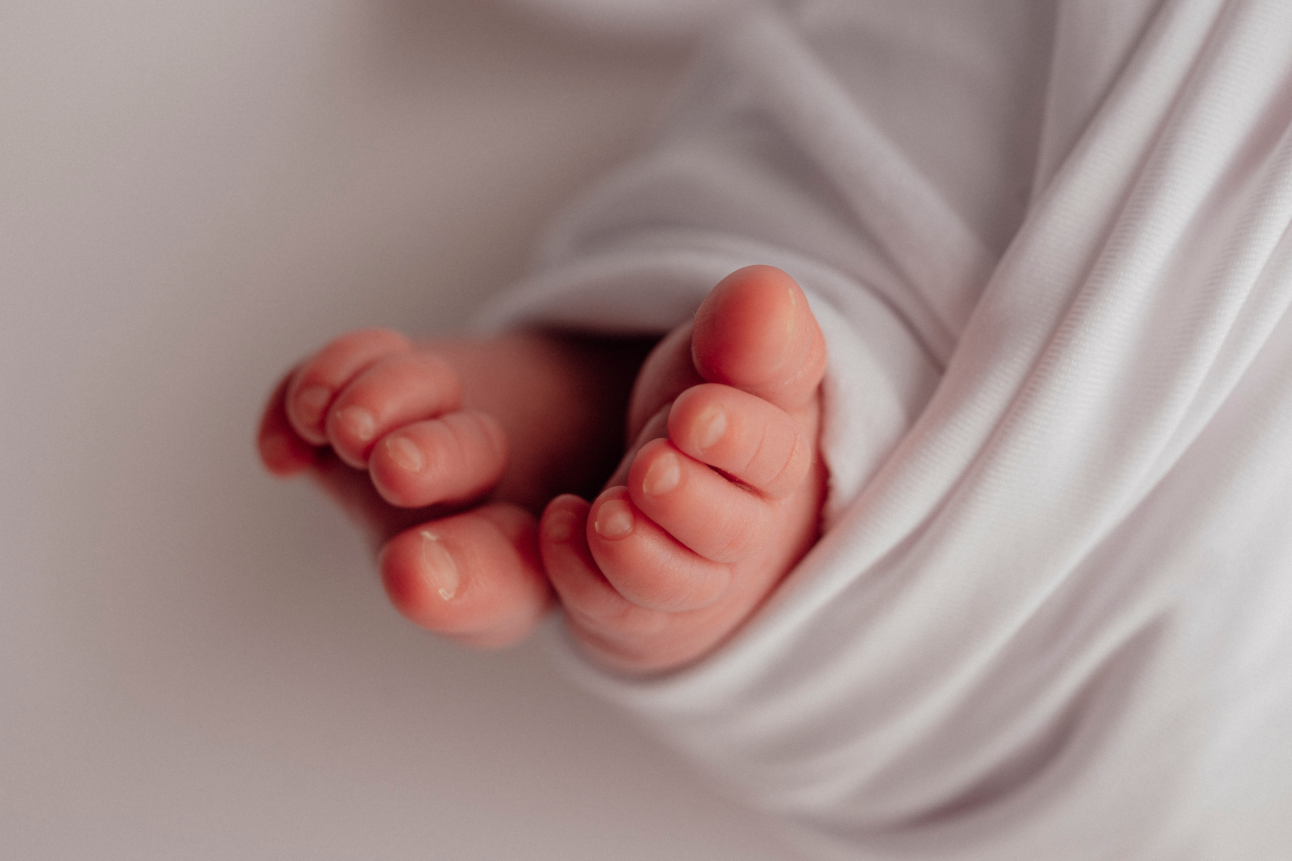 Ксения 11 дней. Фотограф новорожденных в Москве Щелково и МО Ангелина Энговатова