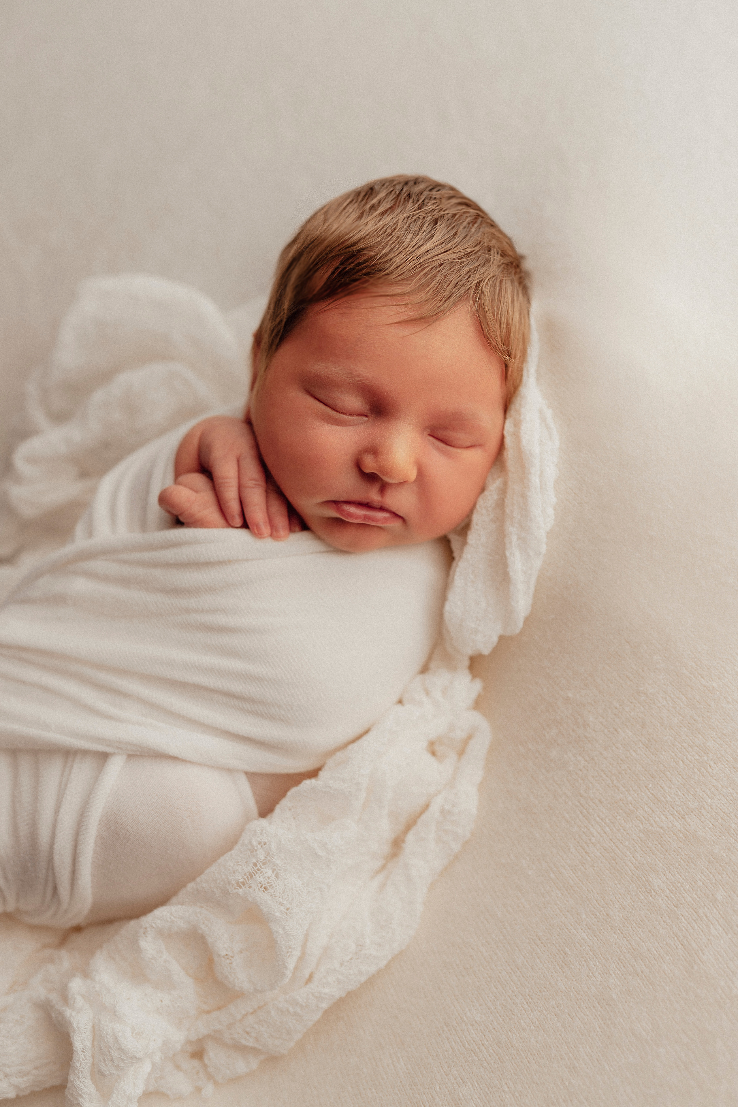 Ксения 11 дней. Фотограф новорожденных в Москве Щелково и МО Ангелина Энговатова