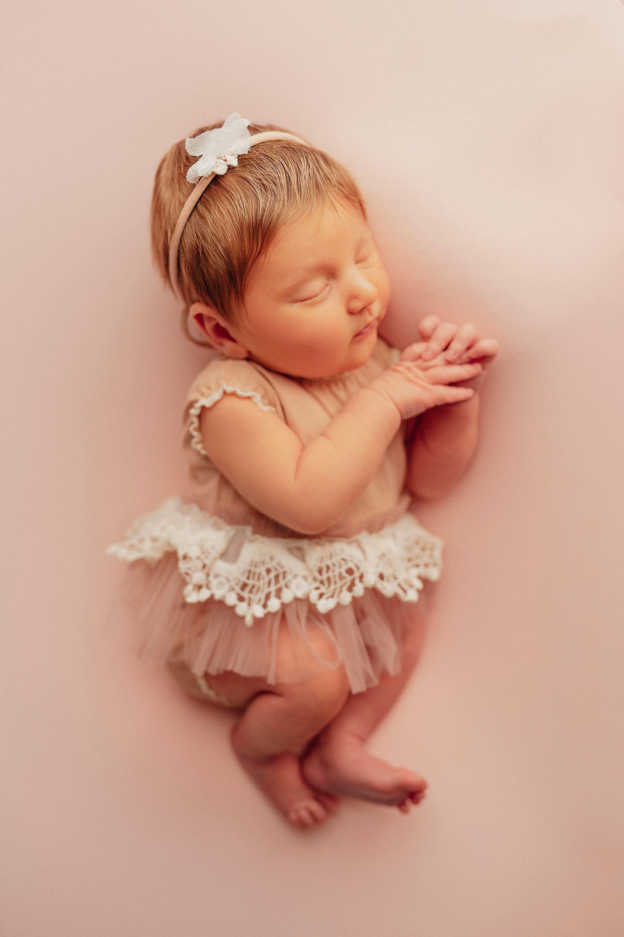 Ксения 11 дней. Фотограф новорожденных в Москве Щелково и МО Ангелина Энговатова