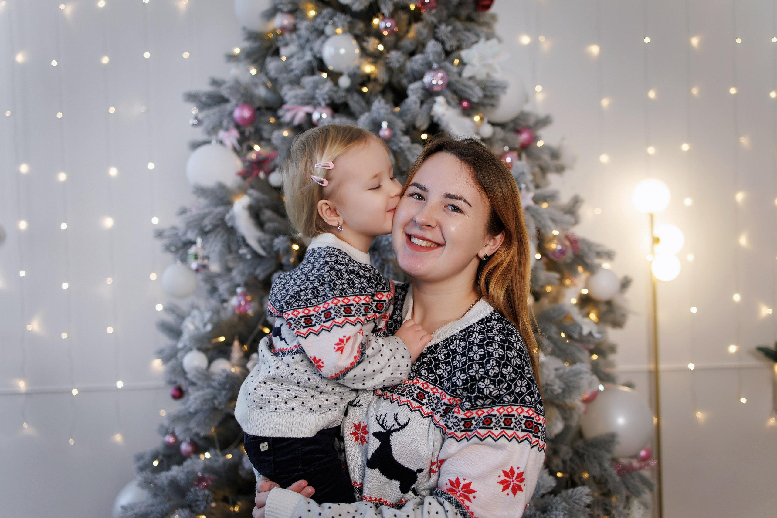 Ваши фотографии. Интерьерная фотостудия Background в Омске