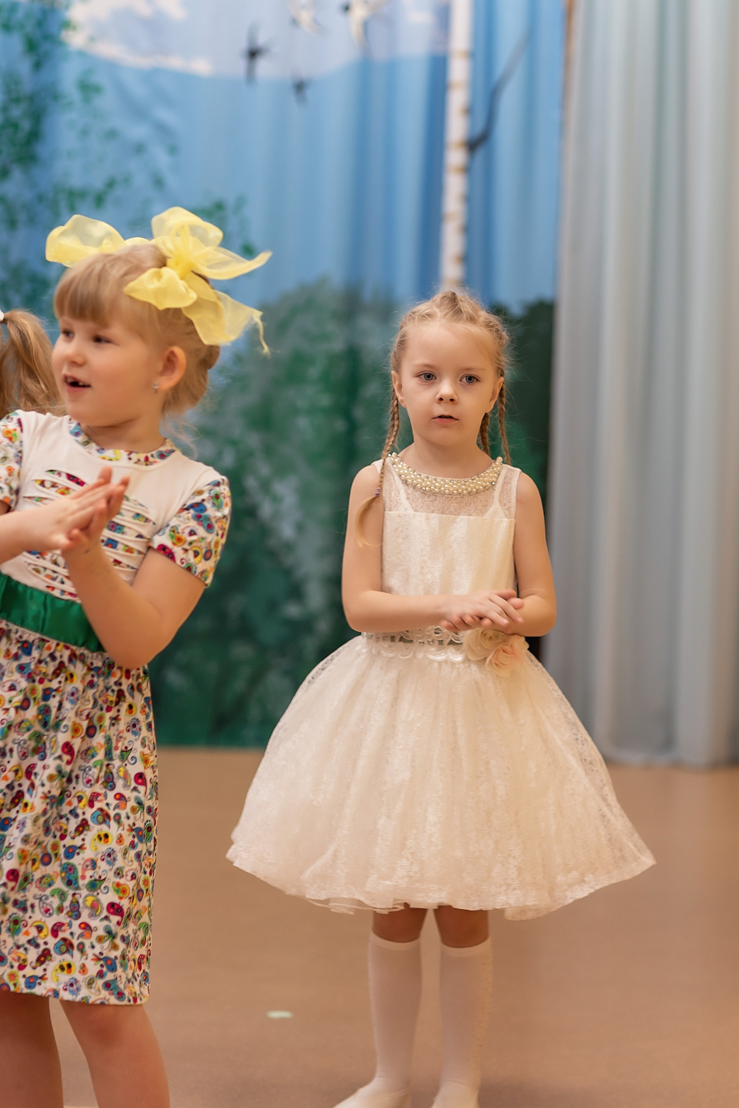 Весенний утренник_старшая группа_2025. Семейный фотограф в Санкт-Петербурге