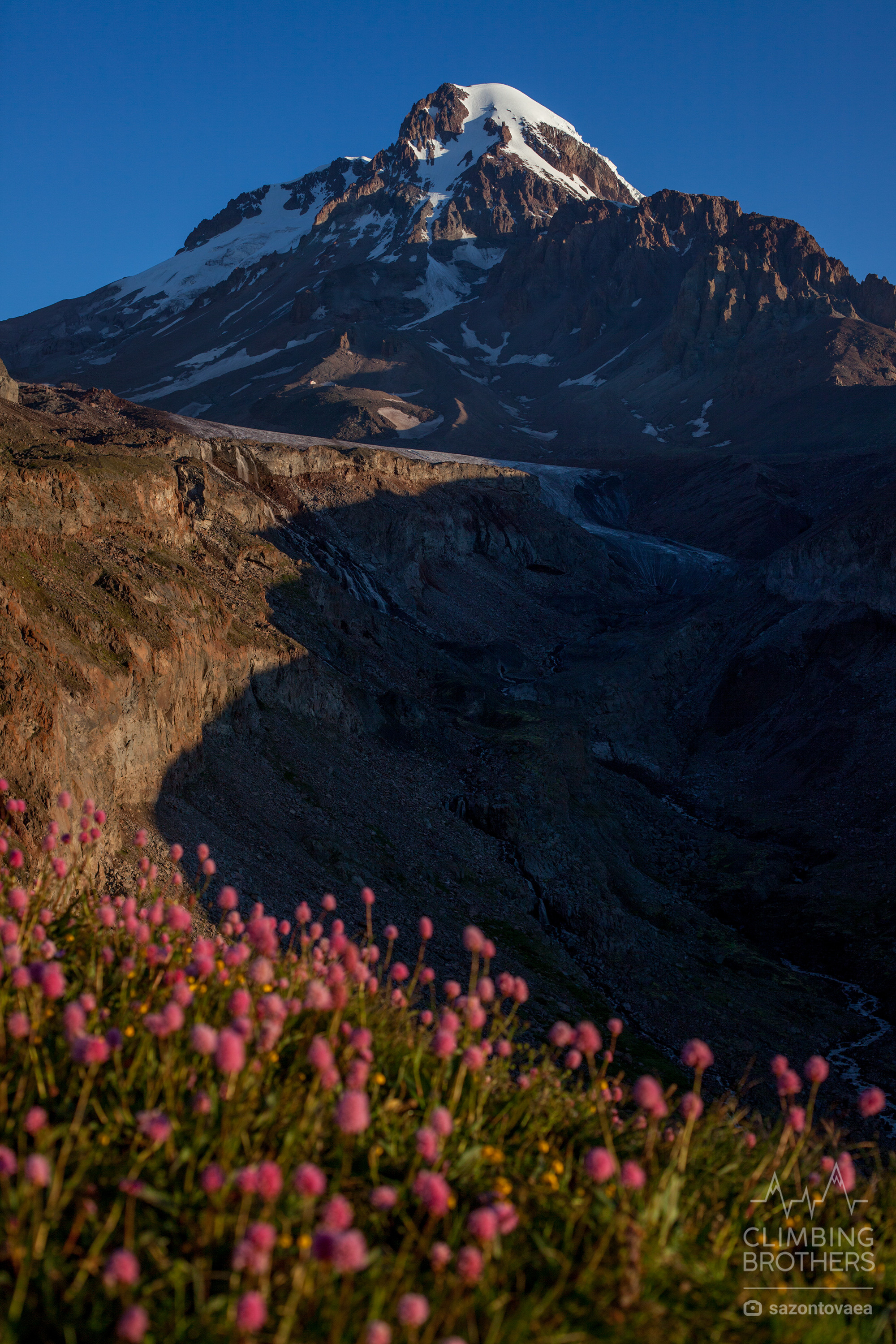 Казбек с Юга (с Грузии). Контент-фотограф Рязань/Москва/Санкт-Петербург/Сочи Елена Сазонтова