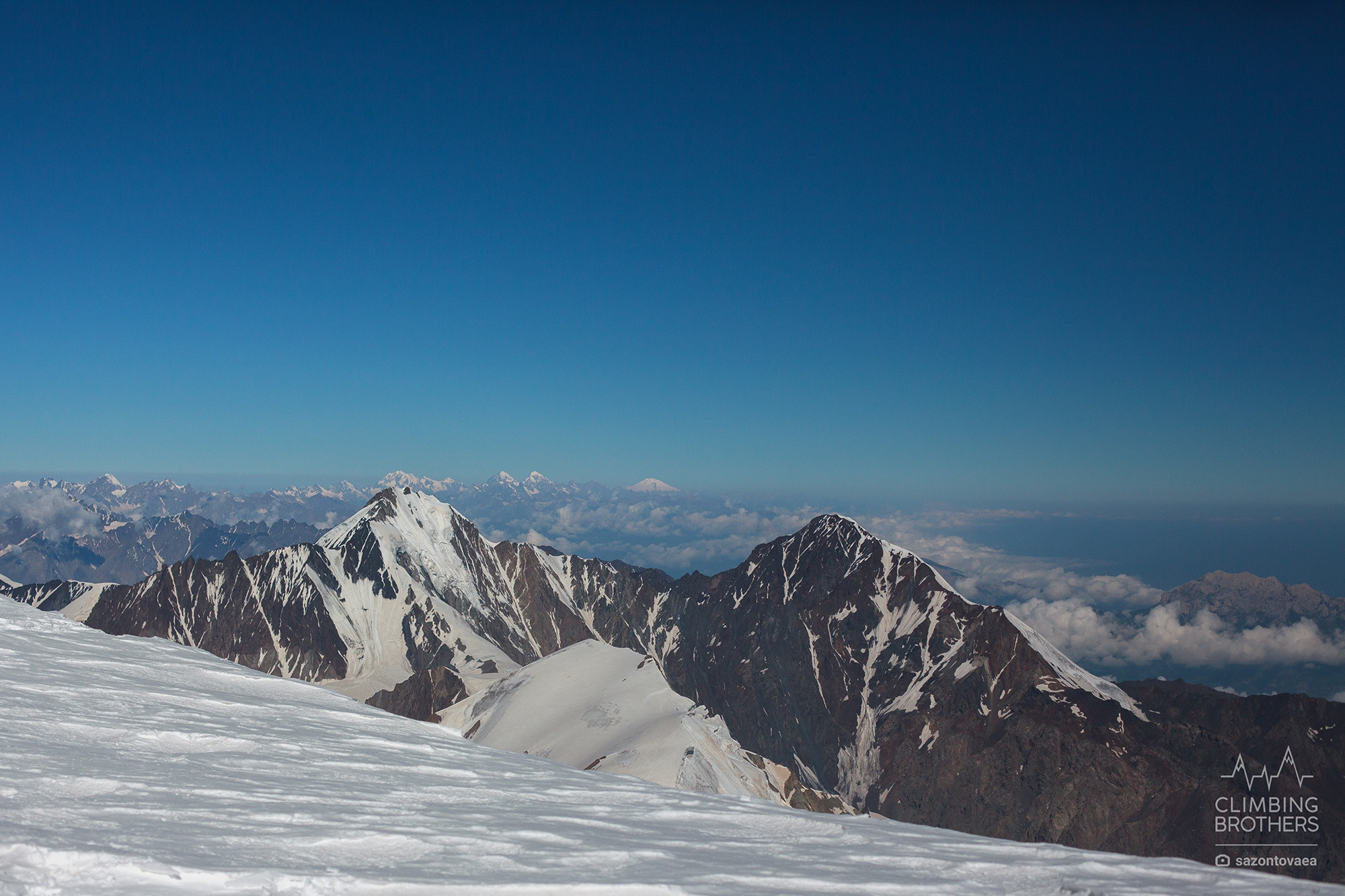 Казбек с Юга (с Грузии). Контент-фотограф Рязань/Москва/Санкт-Петербург/Сочи Елена Сазонтова