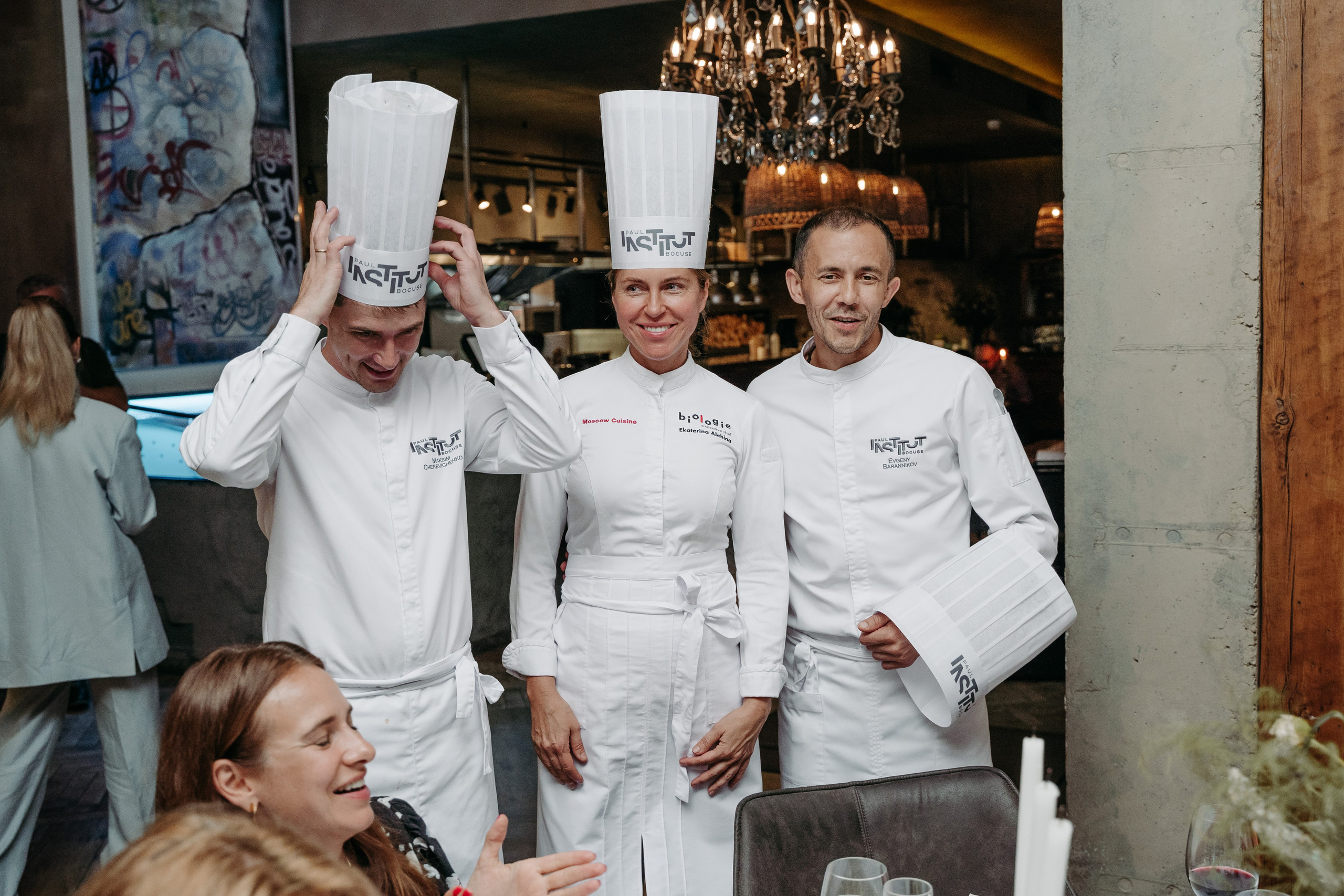 Открытый ужин с Mishlen Шеф Поварами. Репортажный и свадебный фотограф в Москве Рая Небогатова