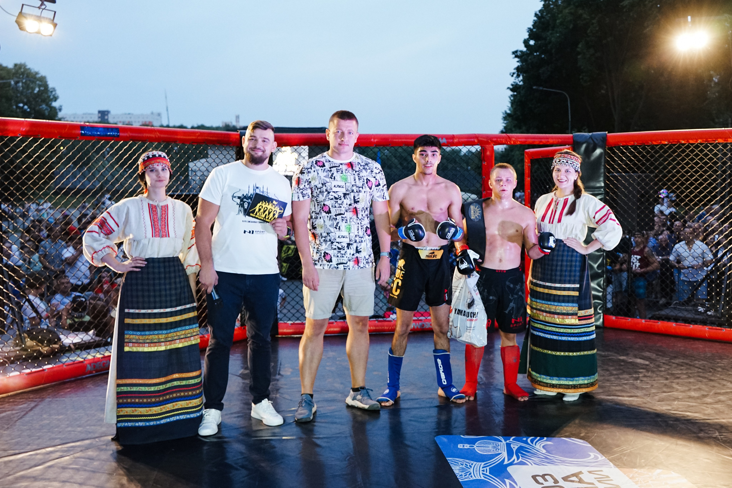 Вечер боев в ЦПКиО. Фотограф Надежда Погребняк | Рязань | Москва