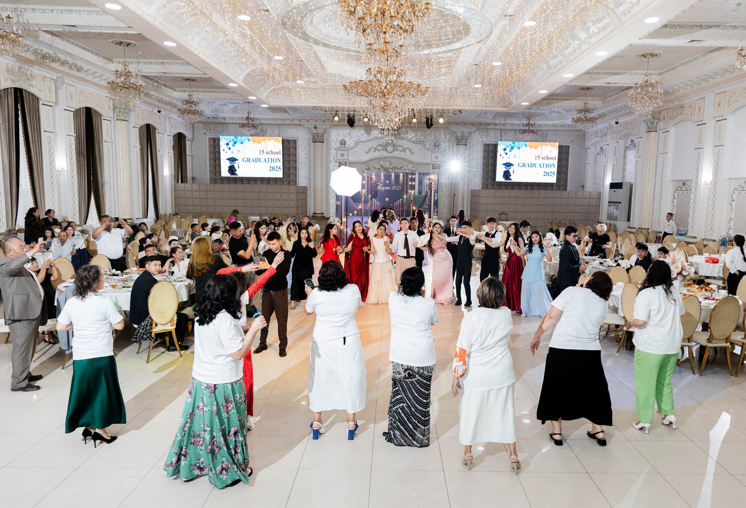 Школа № 15. Выпускной