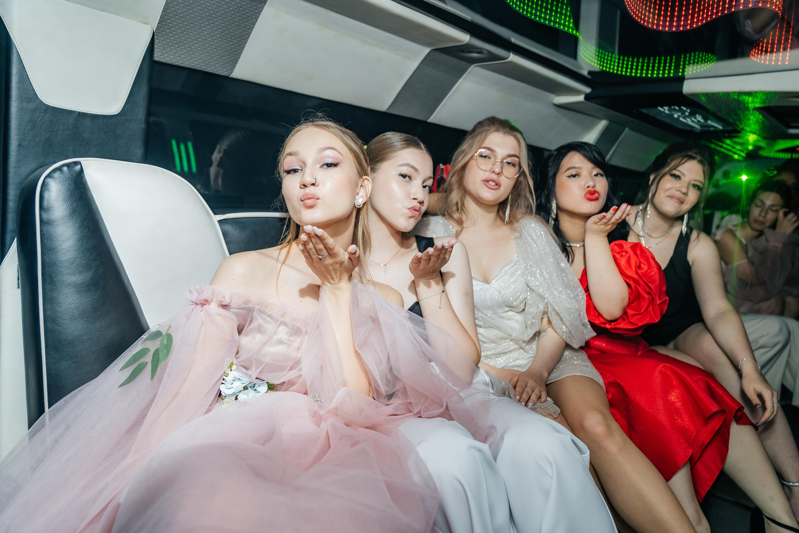 Выпускной 2023. Фотограф Ангарск Иркутск Ксения Король