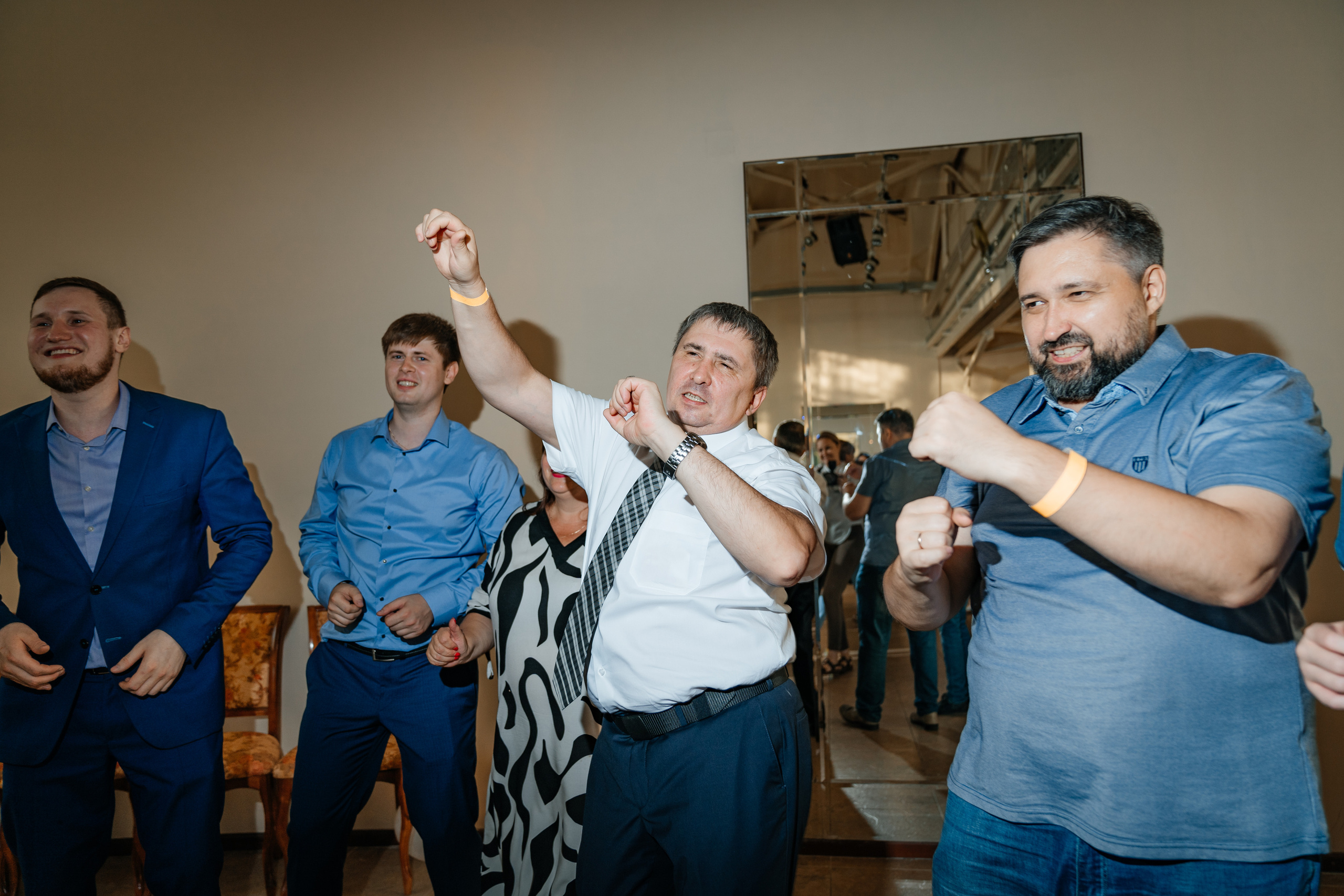 Соня и Сёма (Турбаза Китой). Фотограф Ангарск Иркутск Ксения Король