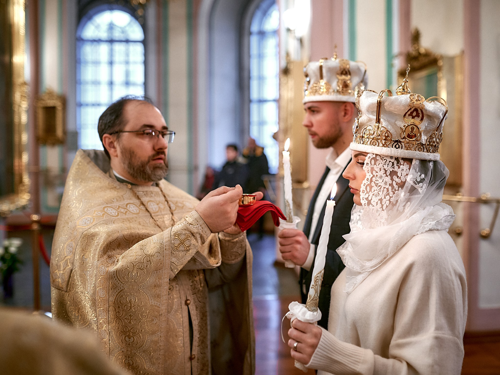 Венчание Артёма и Екатерины | Владимирский собор. Свадебный фотограф в Санкт-Петербурге Славин Денис