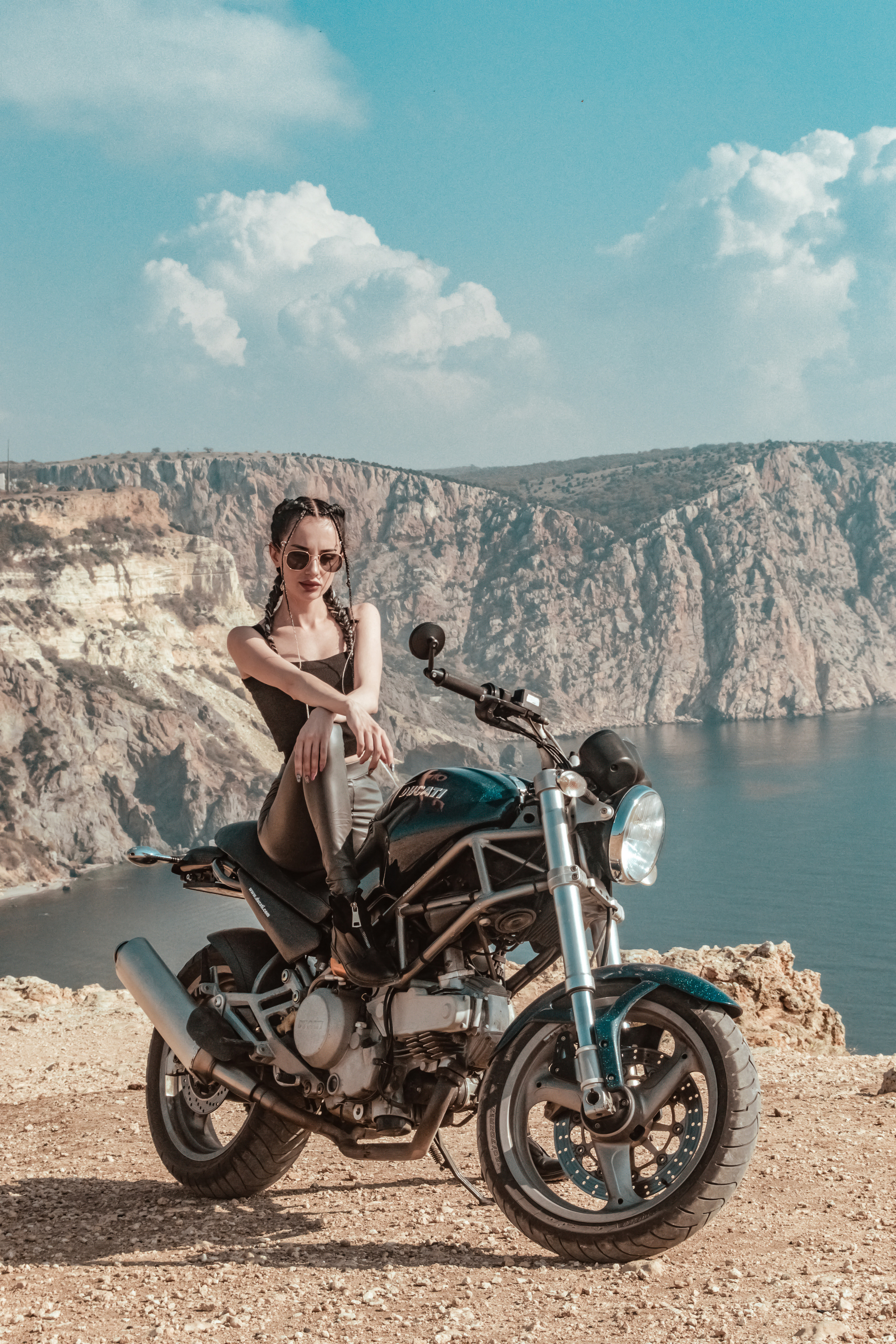 TAISIA. Фотограф в Крыму Григорий