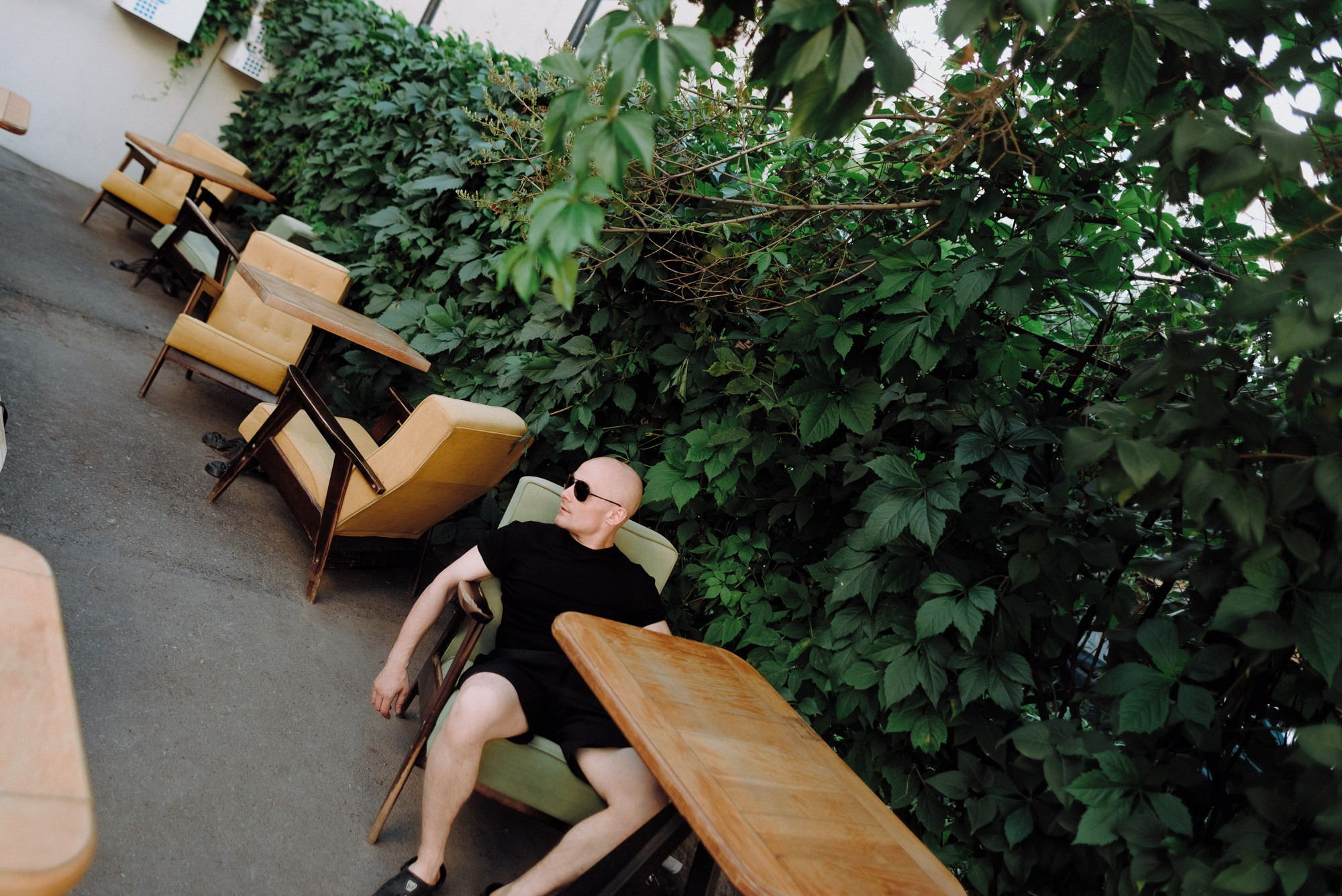 Деловая мужская фотосессия в Тюмени | Бизнес-портрет для мужчин. Портретный фотограф Тюмень Дарья Мустафина