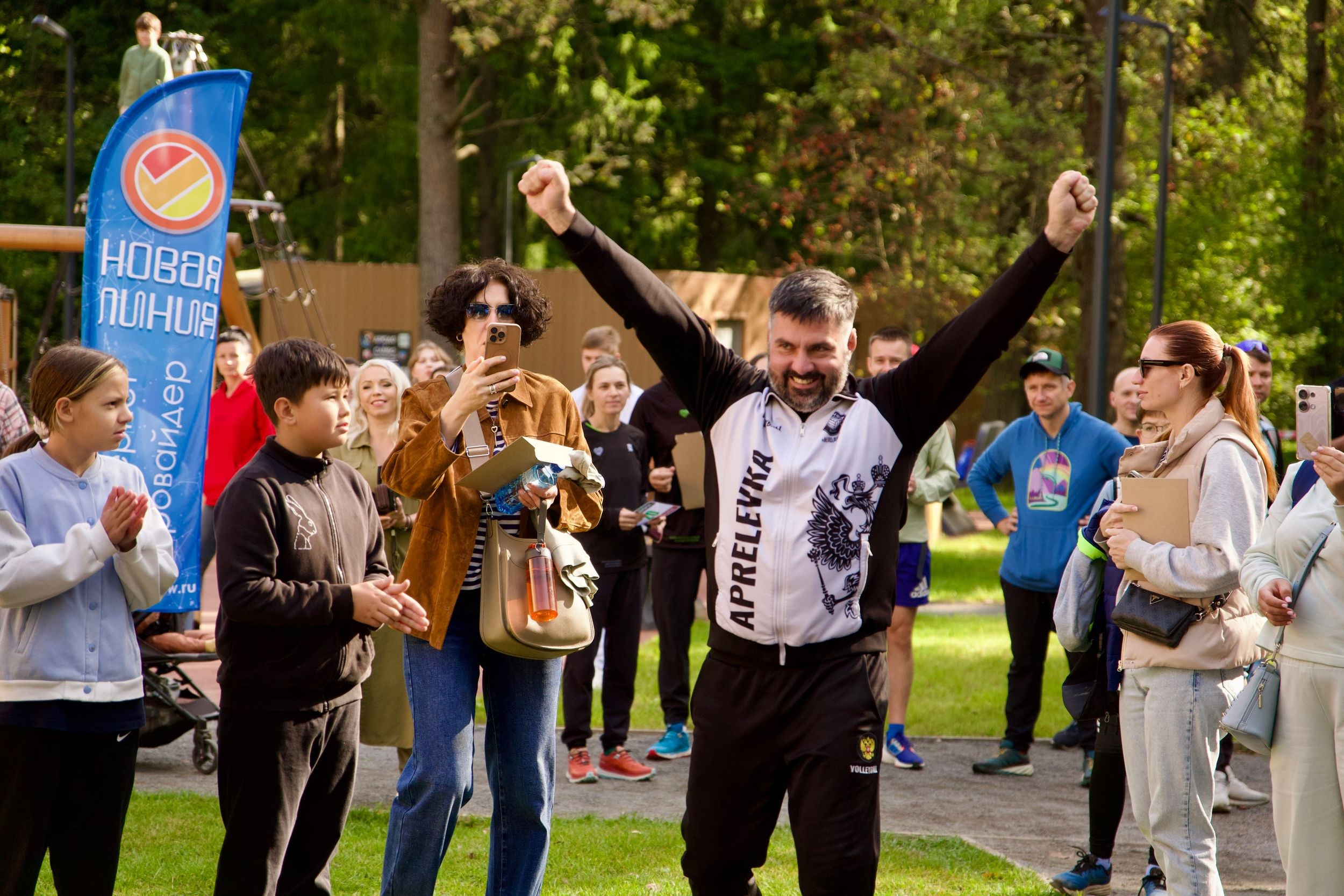 Забег в парке «Дубки». Кафе «БЕЛКА НАШЕПТАЛА». Ну оооочень концептуальное кафе