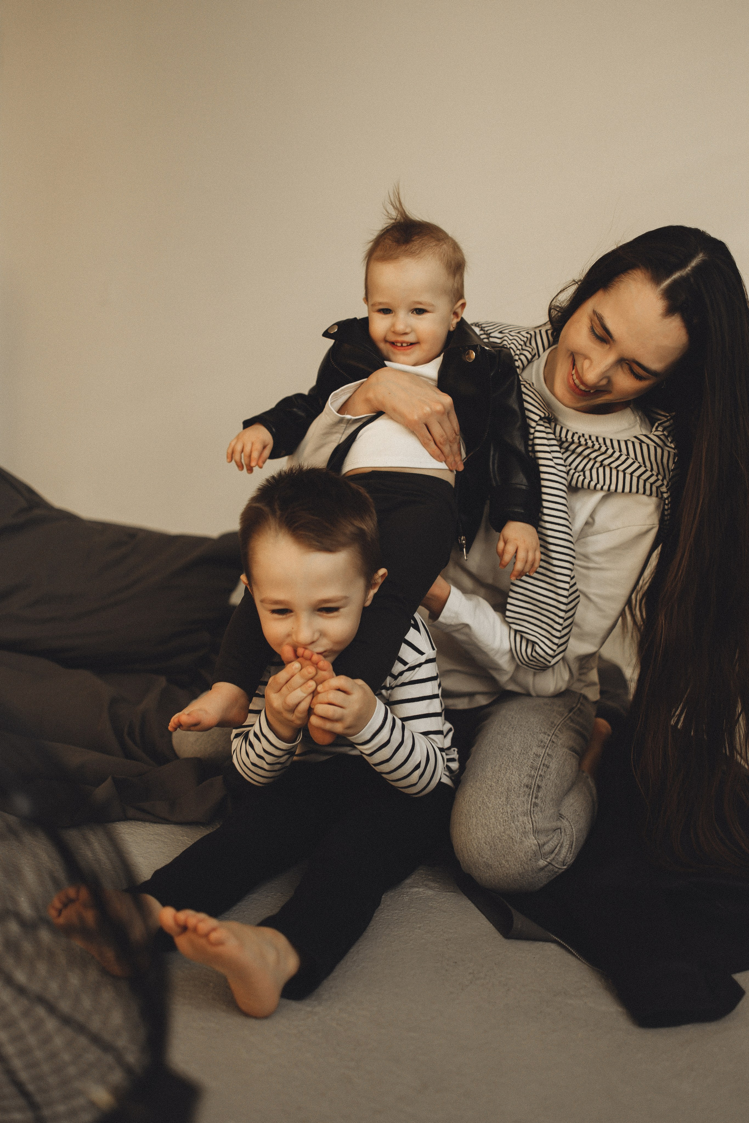 Семейная история в студии. Семейный и детский фотограф, таганрог, ростов-на-дону