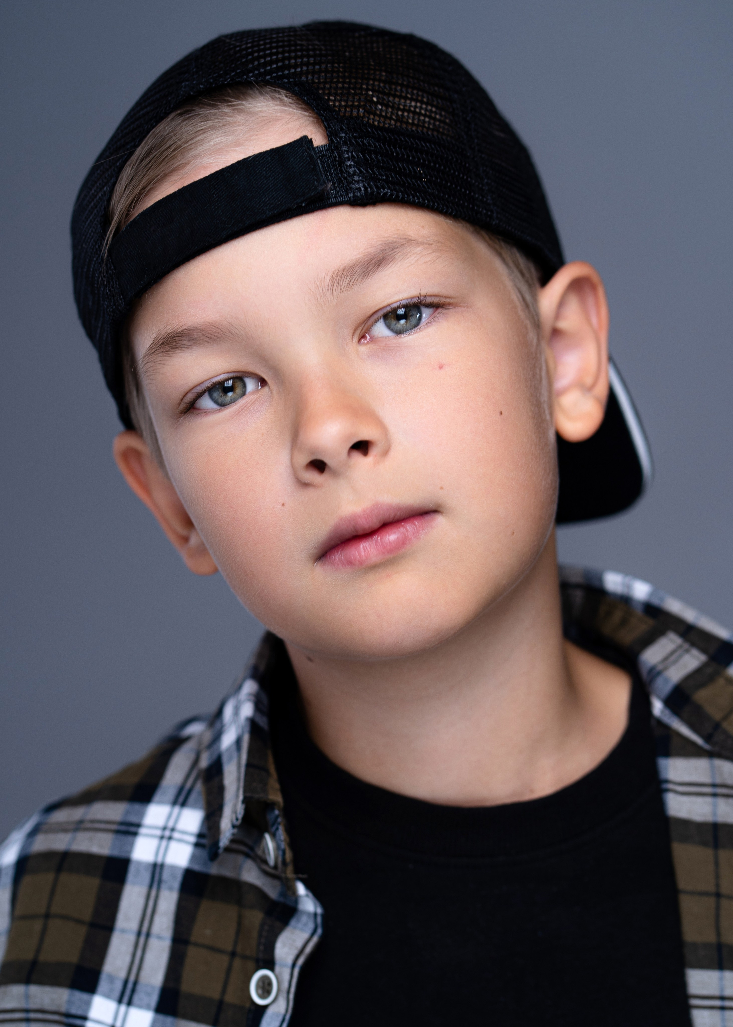 Портретный фотограф. Актёрское портфолио